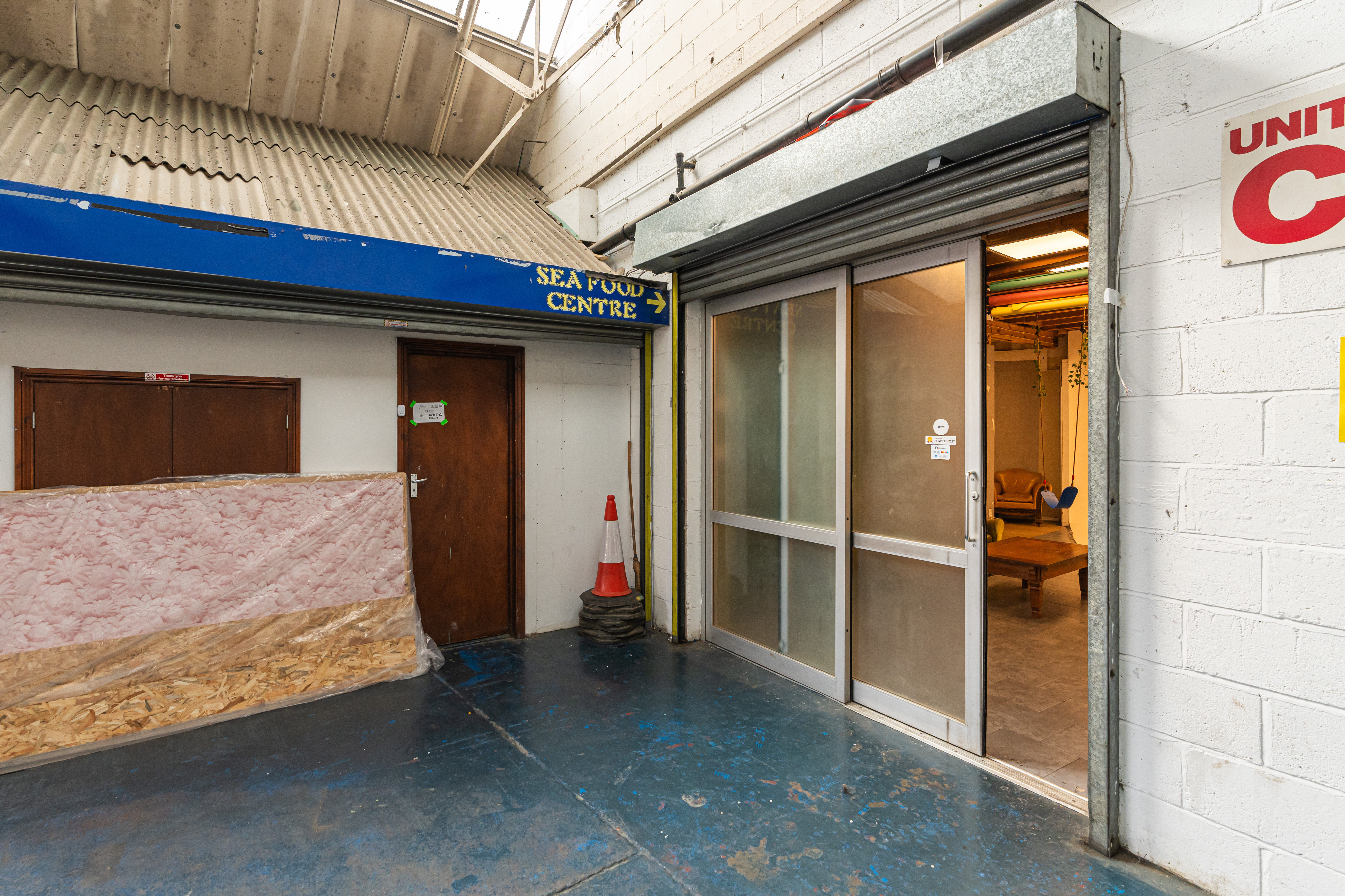 Whole Venue - fhh5ue5dd0c.jpg