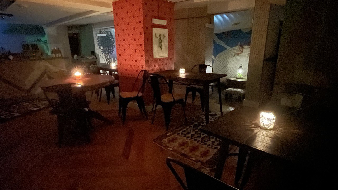 Geo Art Cafe - ojrbmqbry4k.jpg