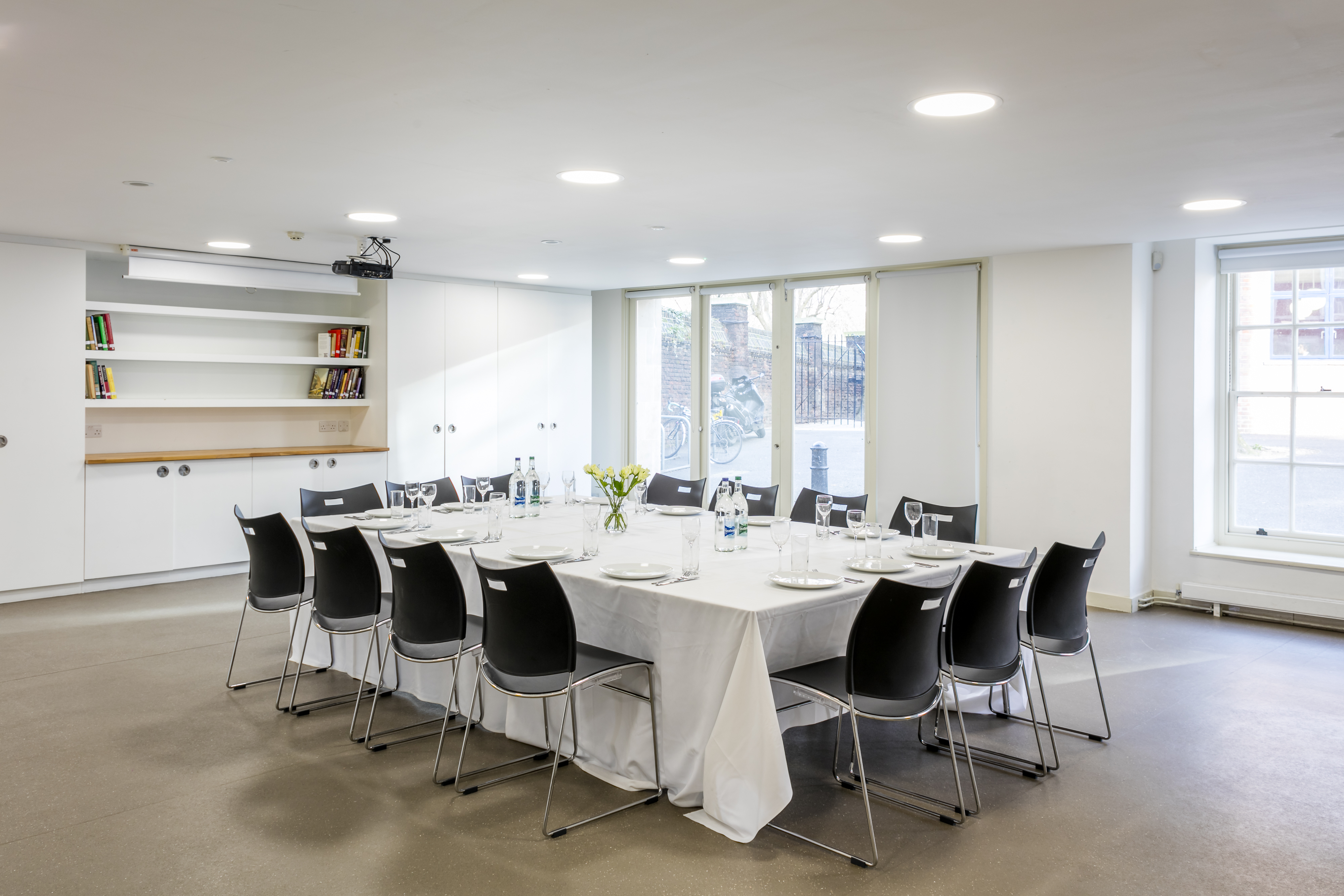 Clore Creative Studio - t2te4lrcyyb.jpg