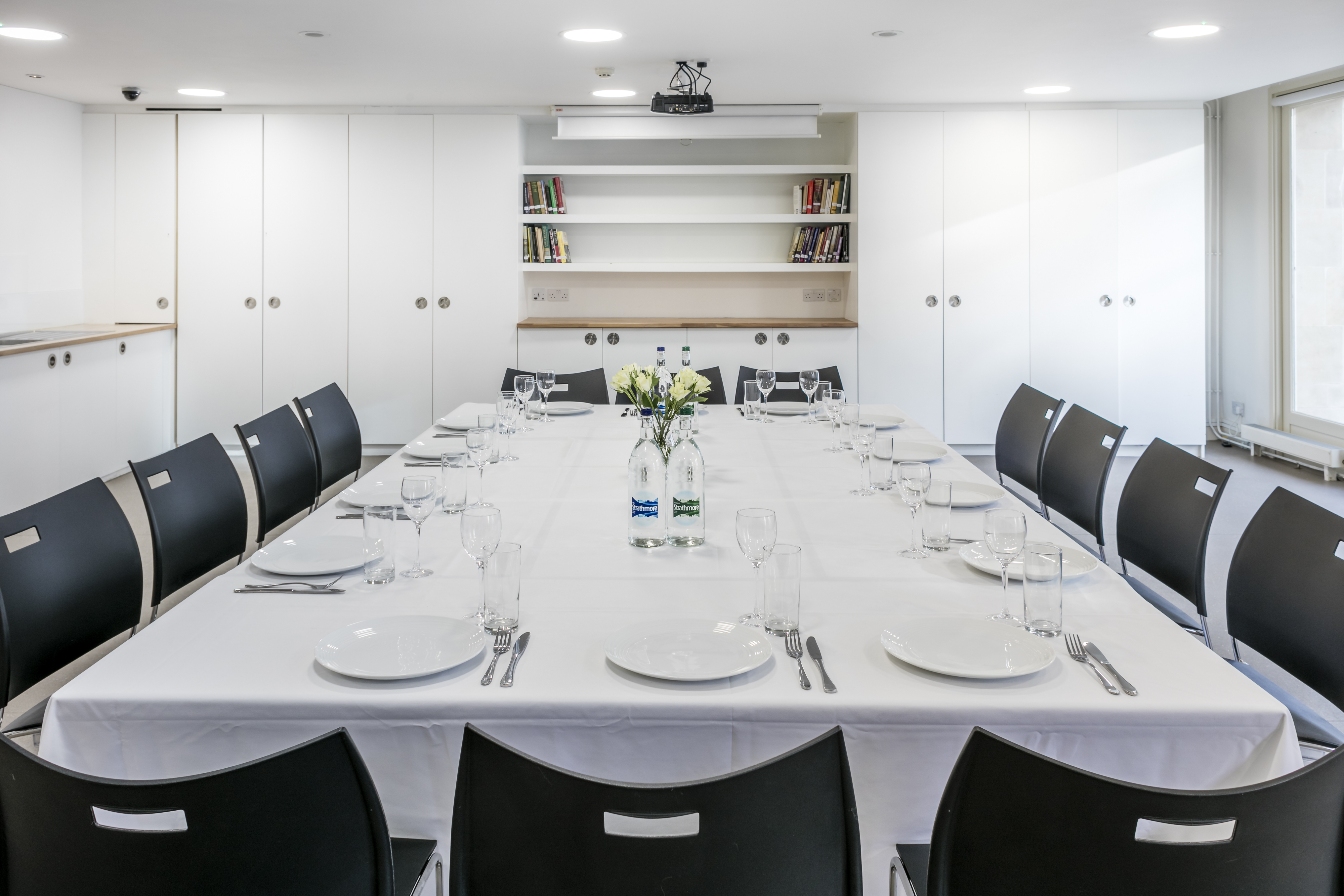 Clore Creative Studio - xudxdjkakhr.jpg