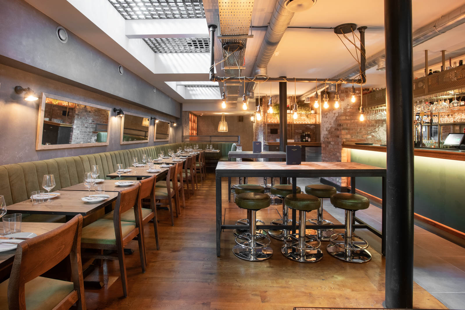 Modern Merchant Room at Salt Yard, ideal for intimate gatherings and corporate events.