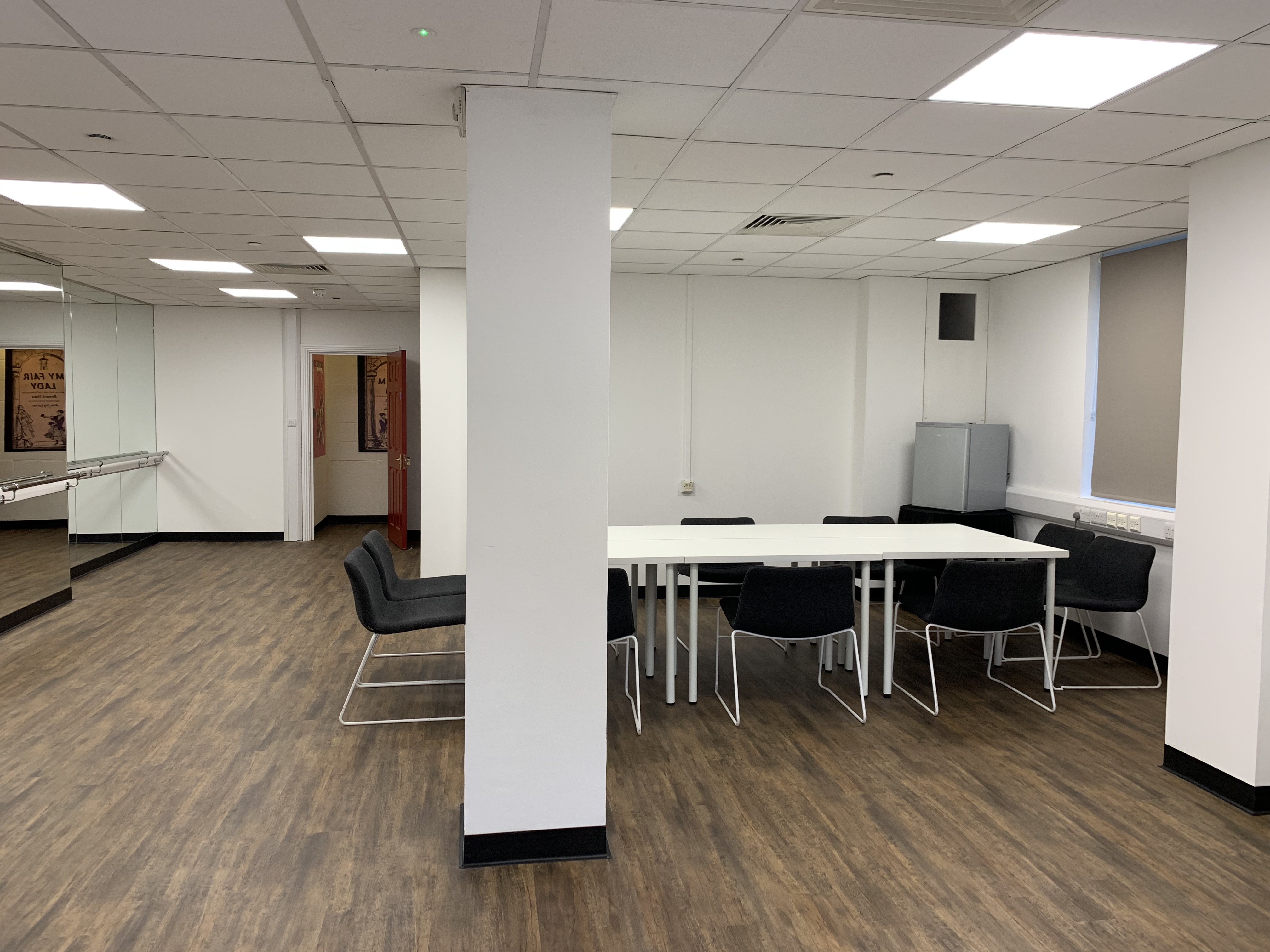 My Fair Lady Studio at Shaw Theatre: versatile meeting space with large table, ideal for workshops.