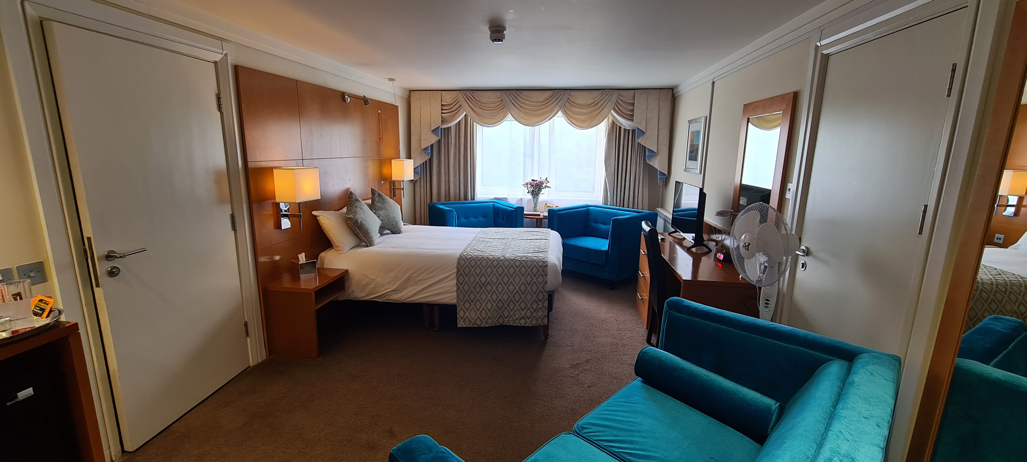 Bramhope Suite at Britannia Leeds Bradford Airport Hotel, ideal for meetings and retreats.