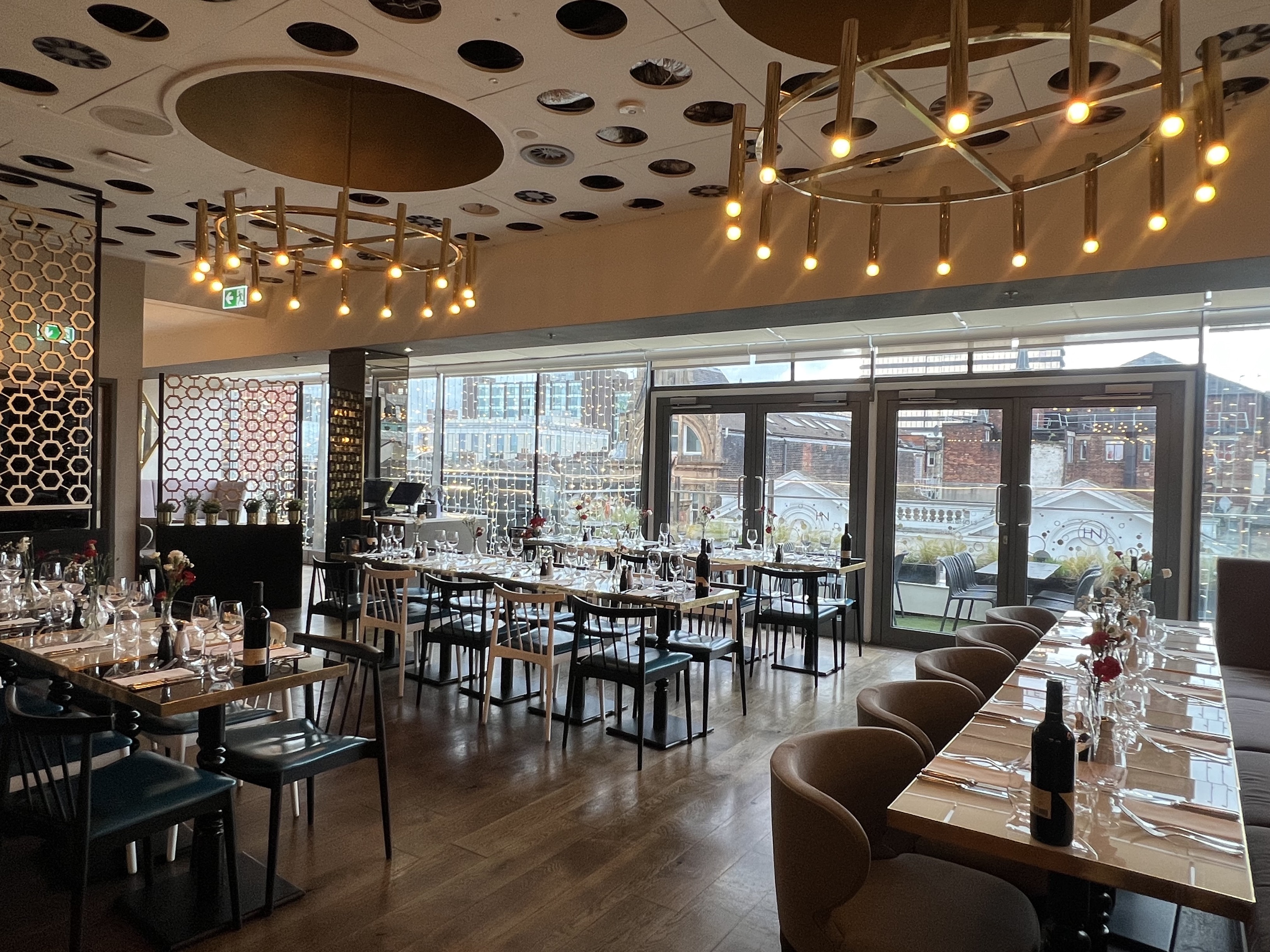 Fourth Floor Brasserie - pyier0fzsf2.png