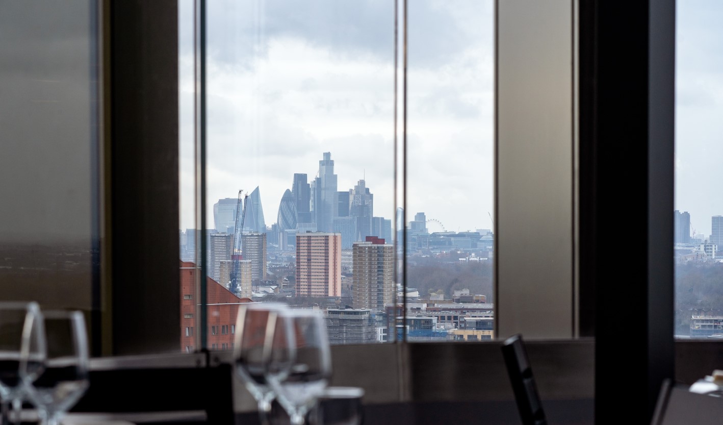 Bistro  - r1qhabrm4r1.jpg