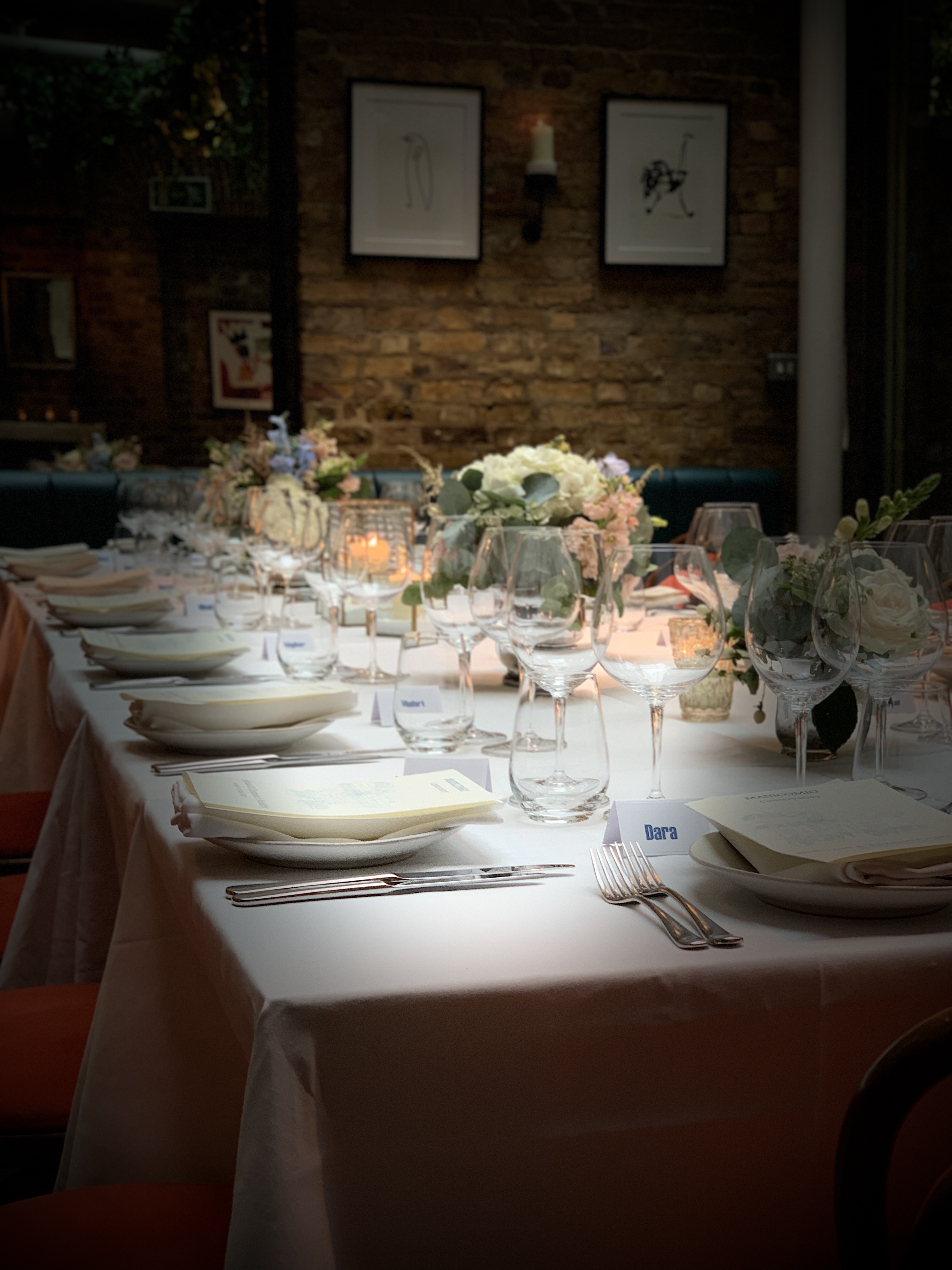 Elegant dining table at Manicomio Chelsea for corporate events and sophisticated dinners.