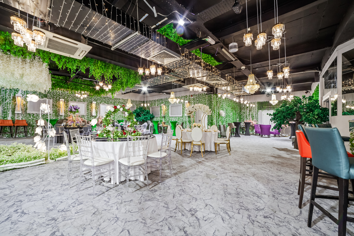 Gihon Suite event space with lush greenery, perfect for weddings and corporate events.