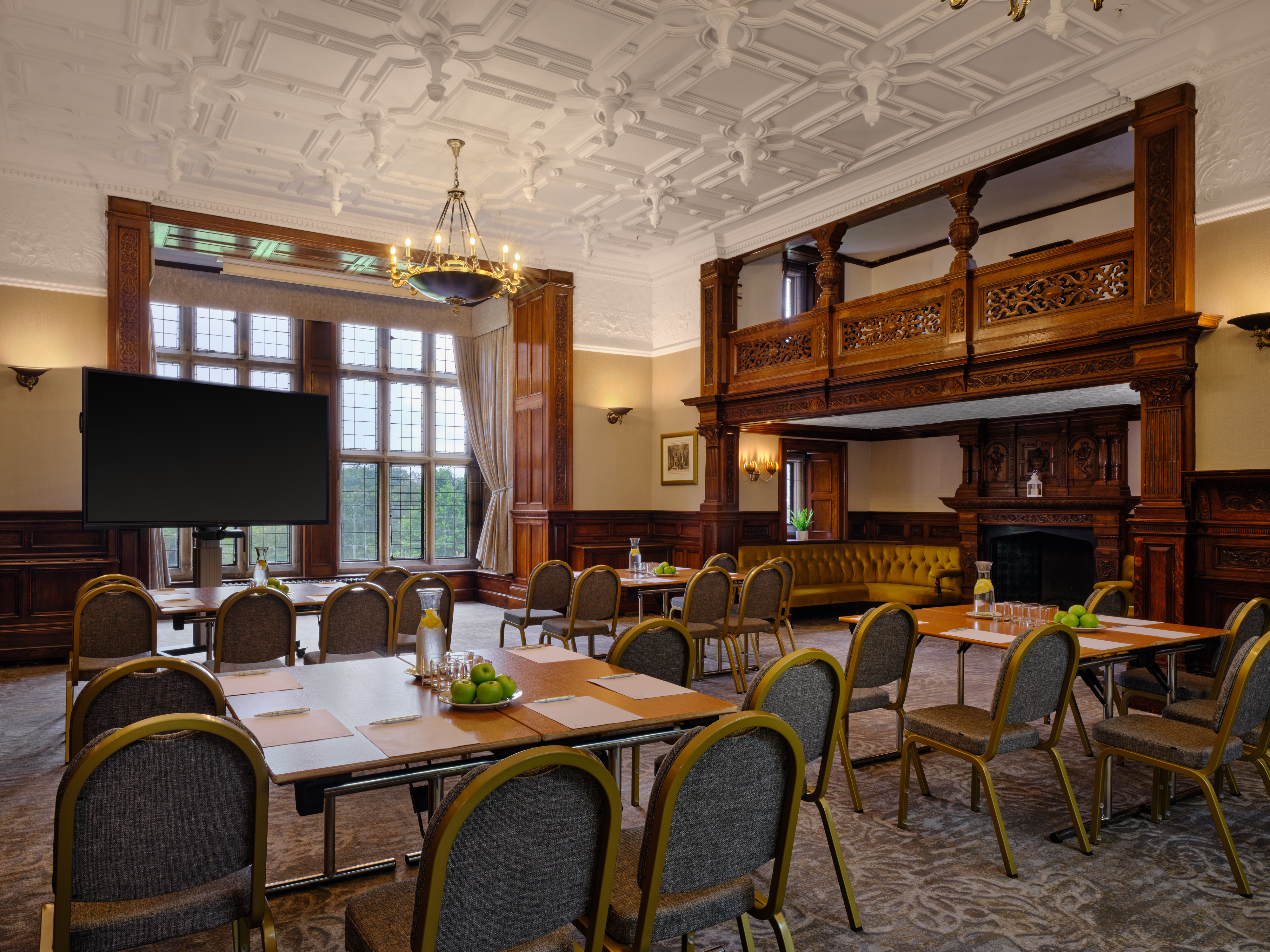 Haslam Room - ytew5vmcfe1.jpg