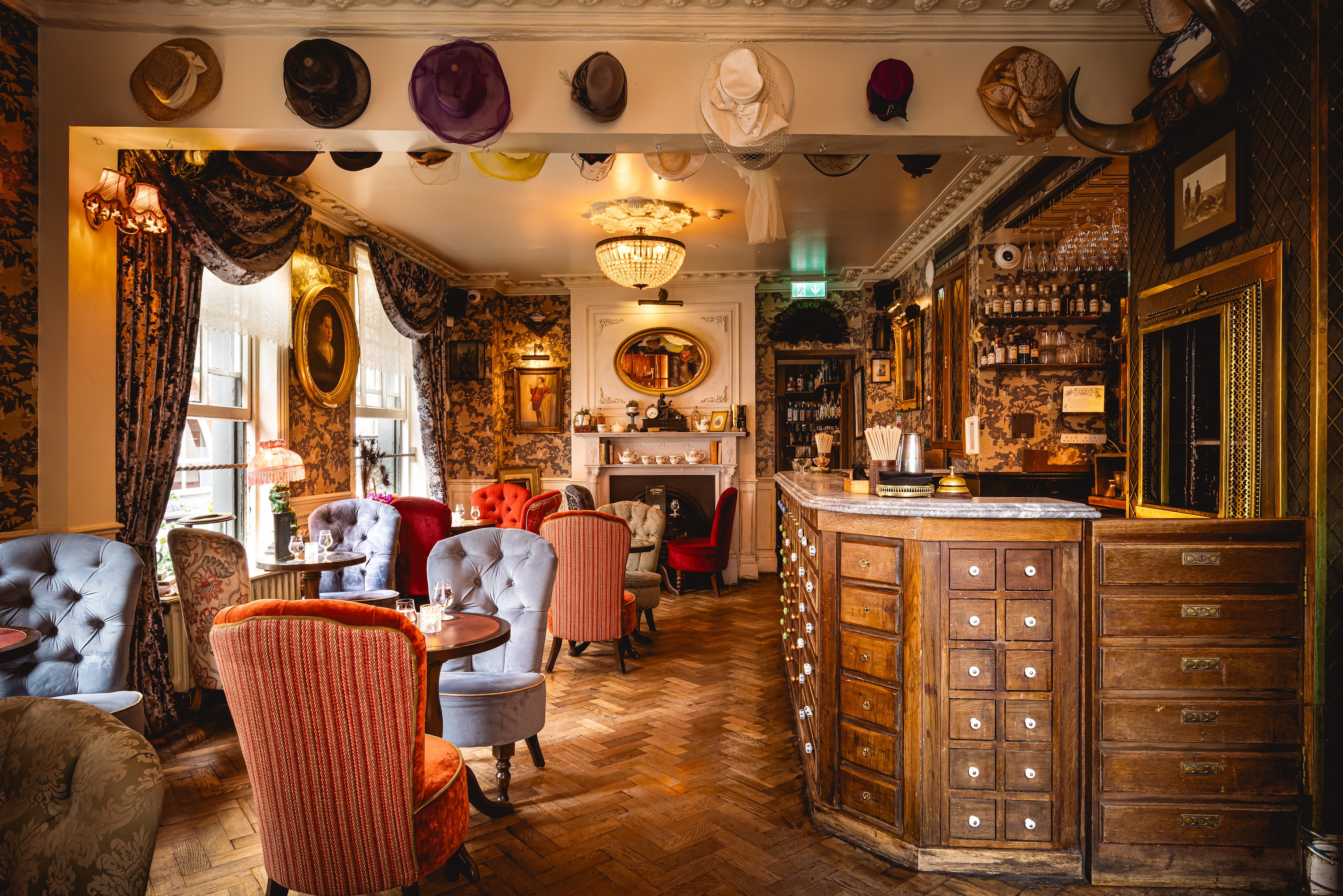 Mr Fogg's Gin Parlour - image 3