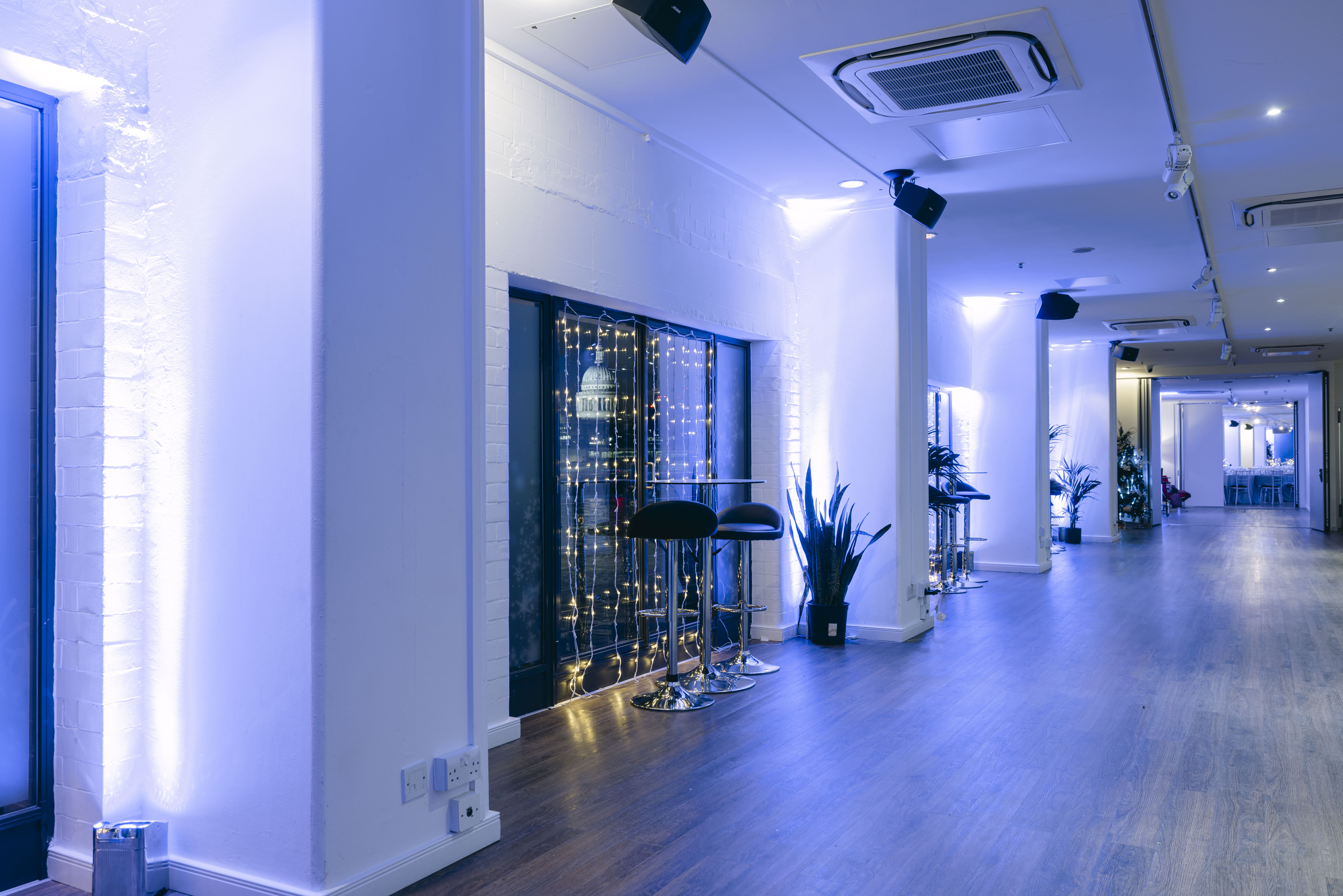 Winterland Christmas - 0kt2vv2yrl1.jpg