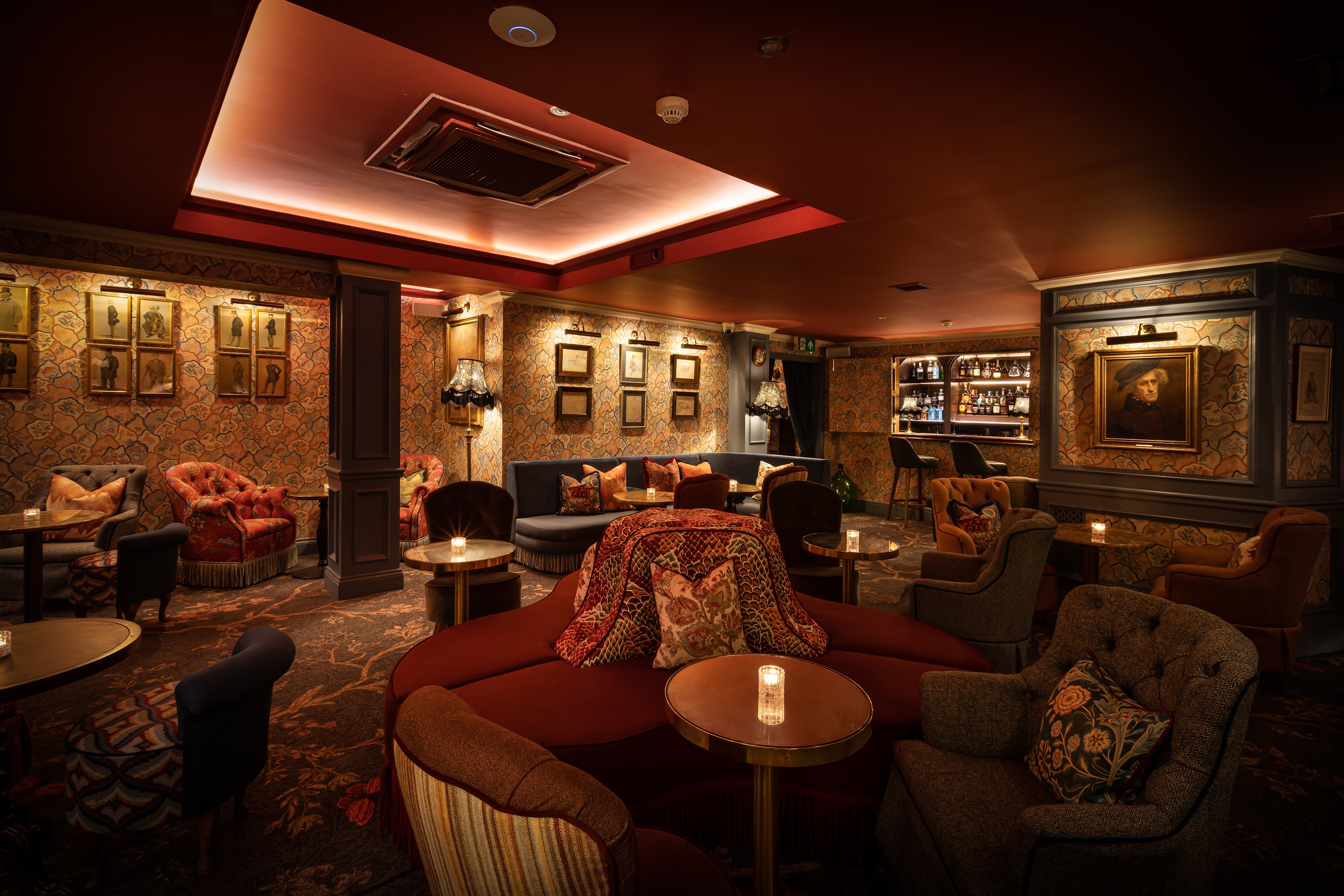 Elixir Room - dfd32b54-9ea5-47a1-8a26-da07e40bb020.jpg