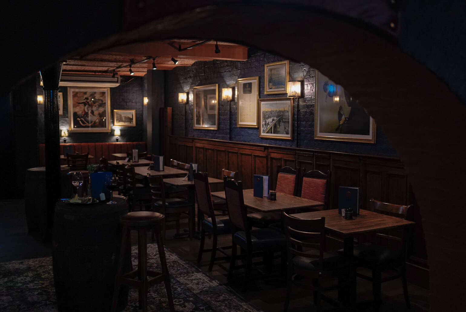 Cozy Vault #1 at Dirty Dicks, ideal for intimate gatherings and private events.