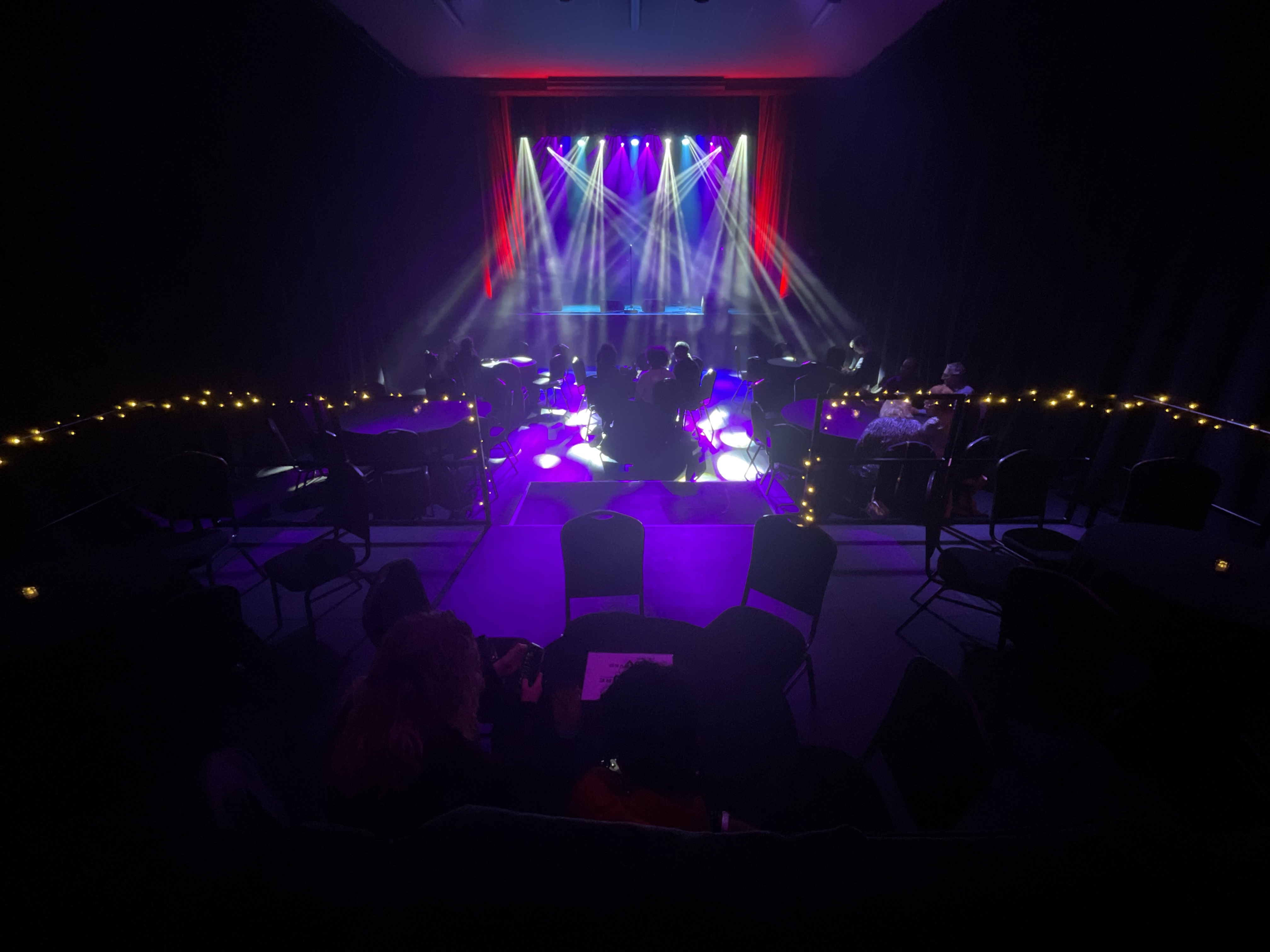 Esher Theatre - g2rqulb0qsi.jpeg