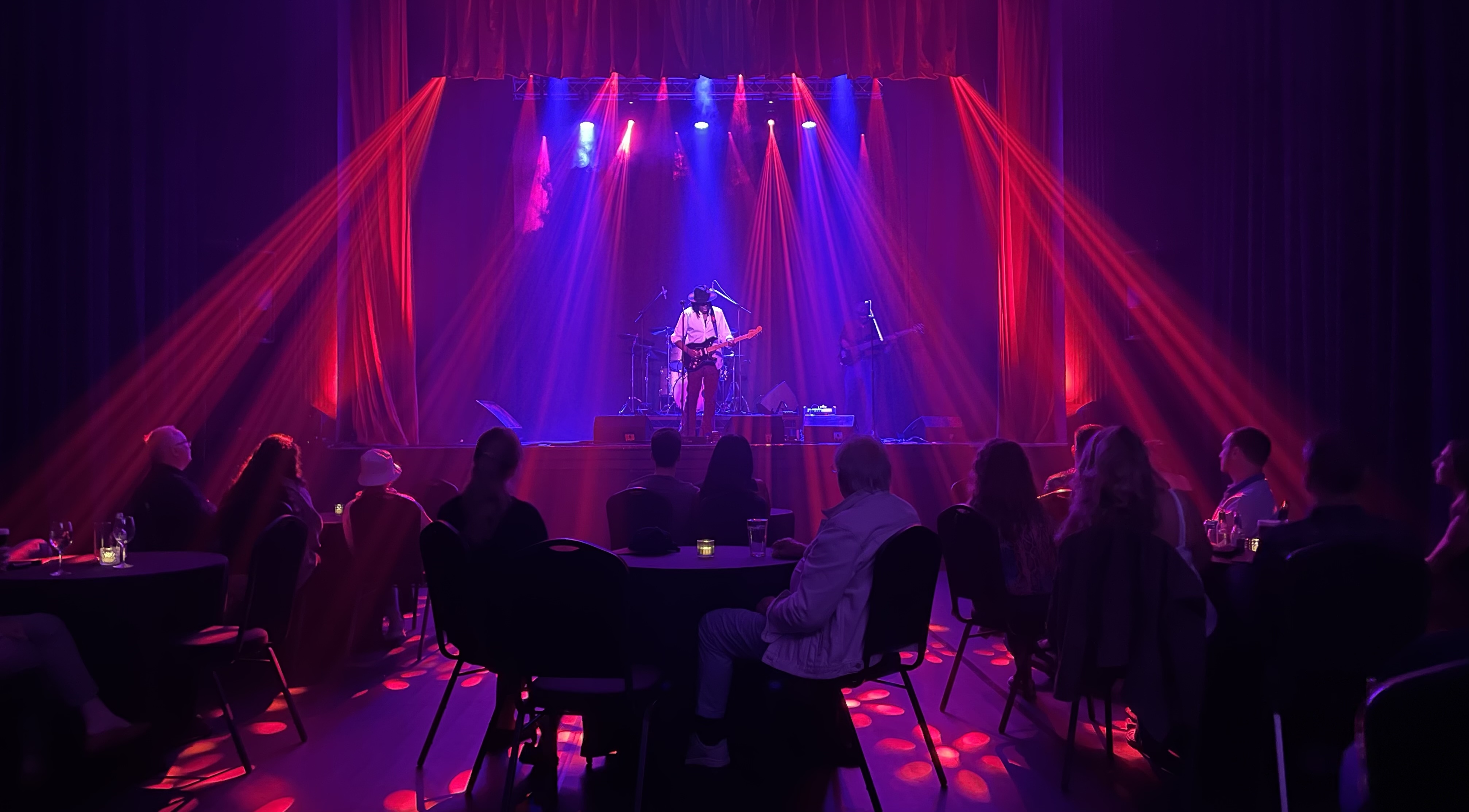 Esher Theatre - enbedb34spv.jpeg