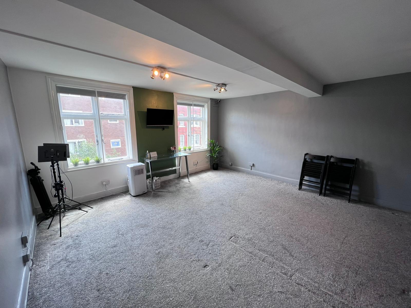 The audition house - dnvhxjqx5rs.jpeg