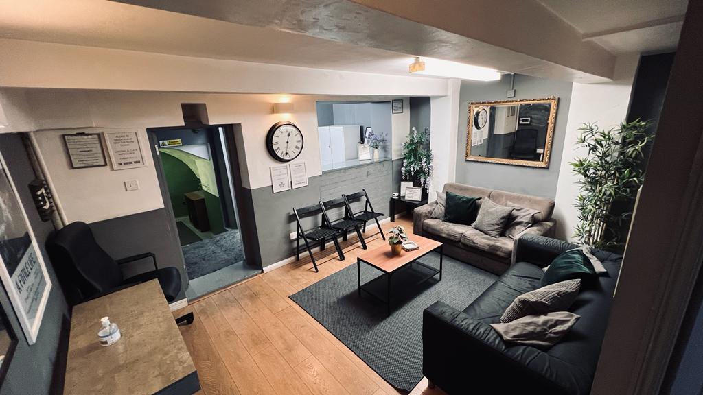 The audition house - gusogga0fc0.jpeg