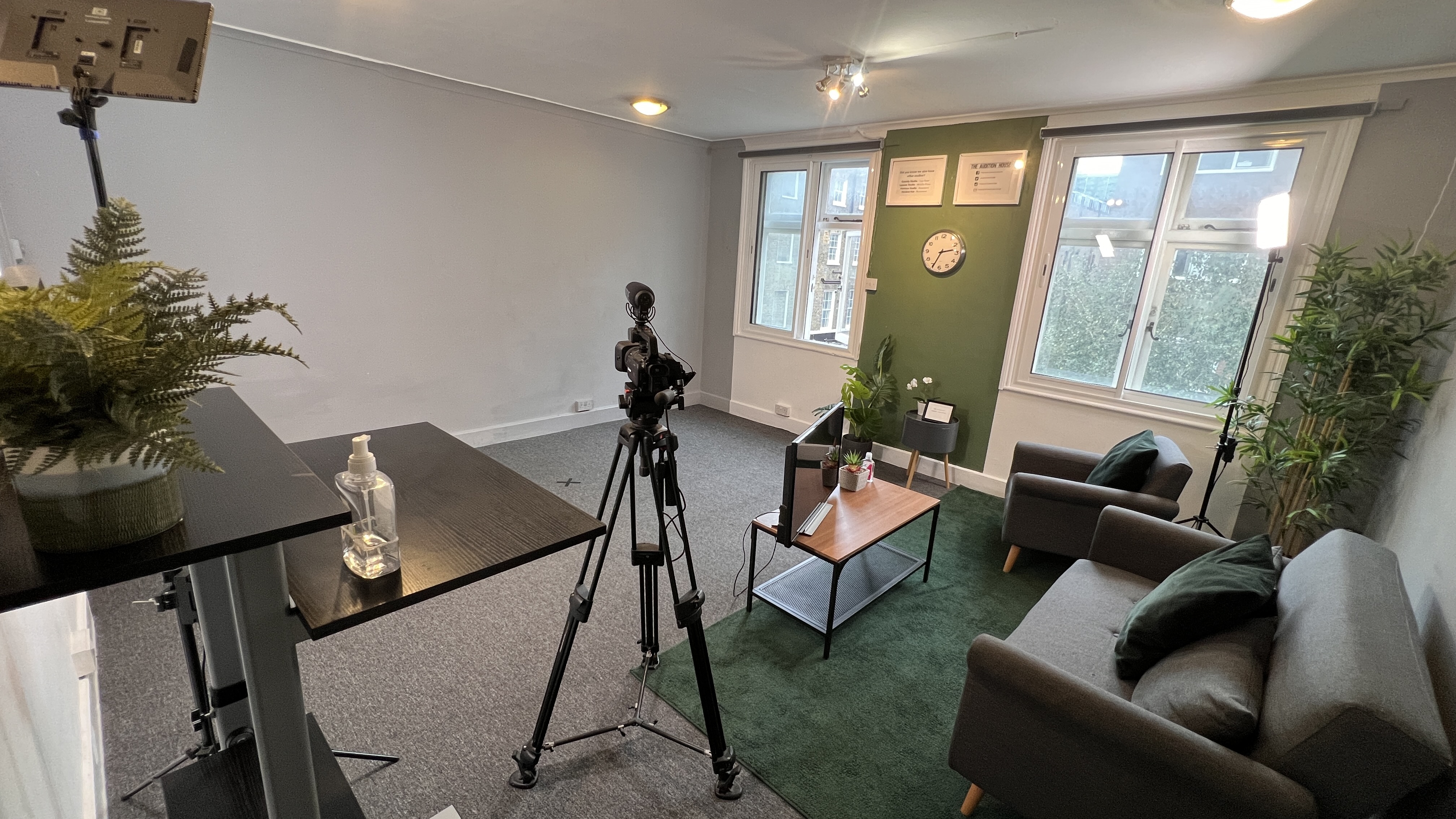 The audition house - pqyppw4s3ug.jpeg