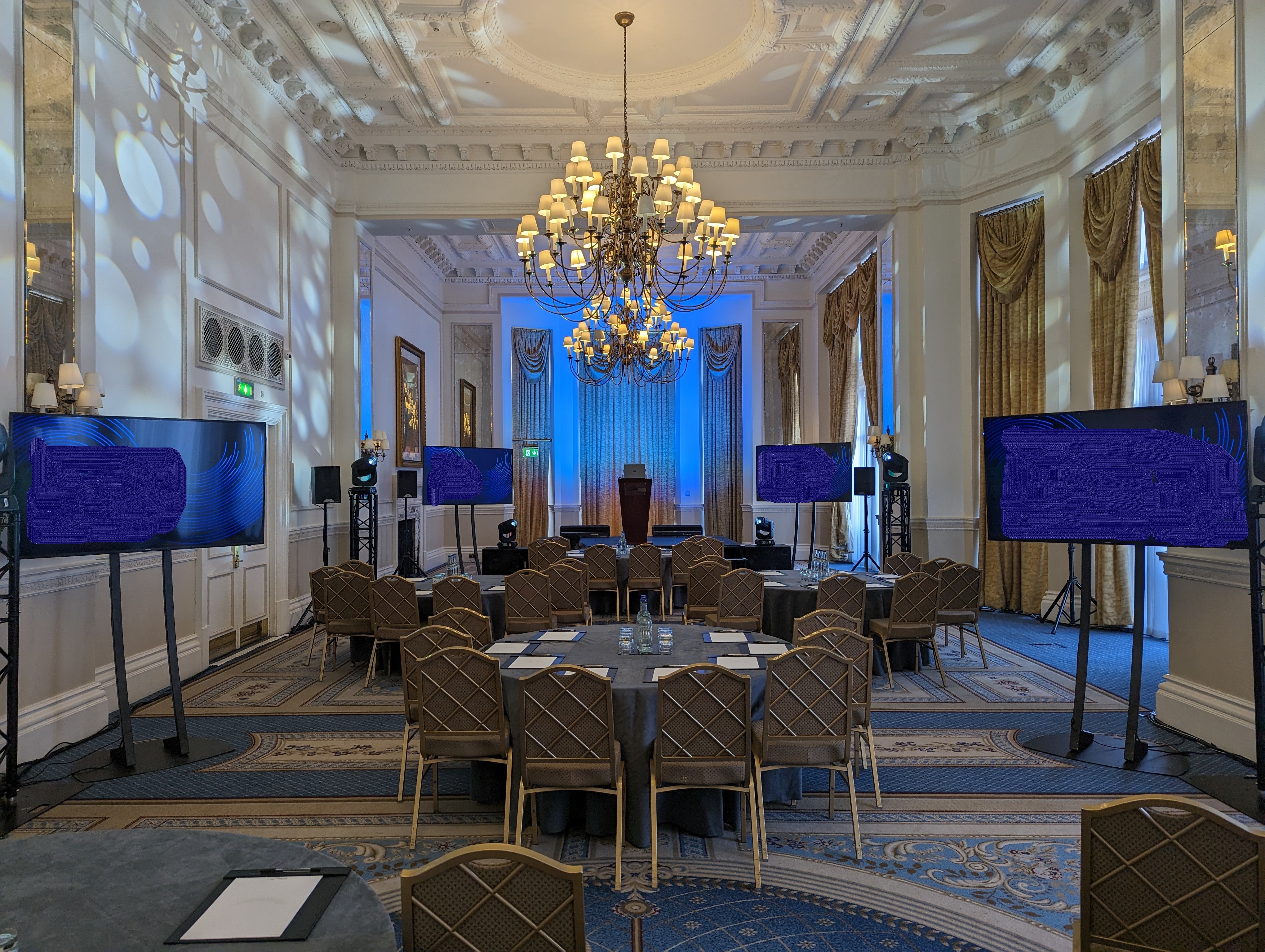 Empire Room - kh2rx2tisnz.jpg