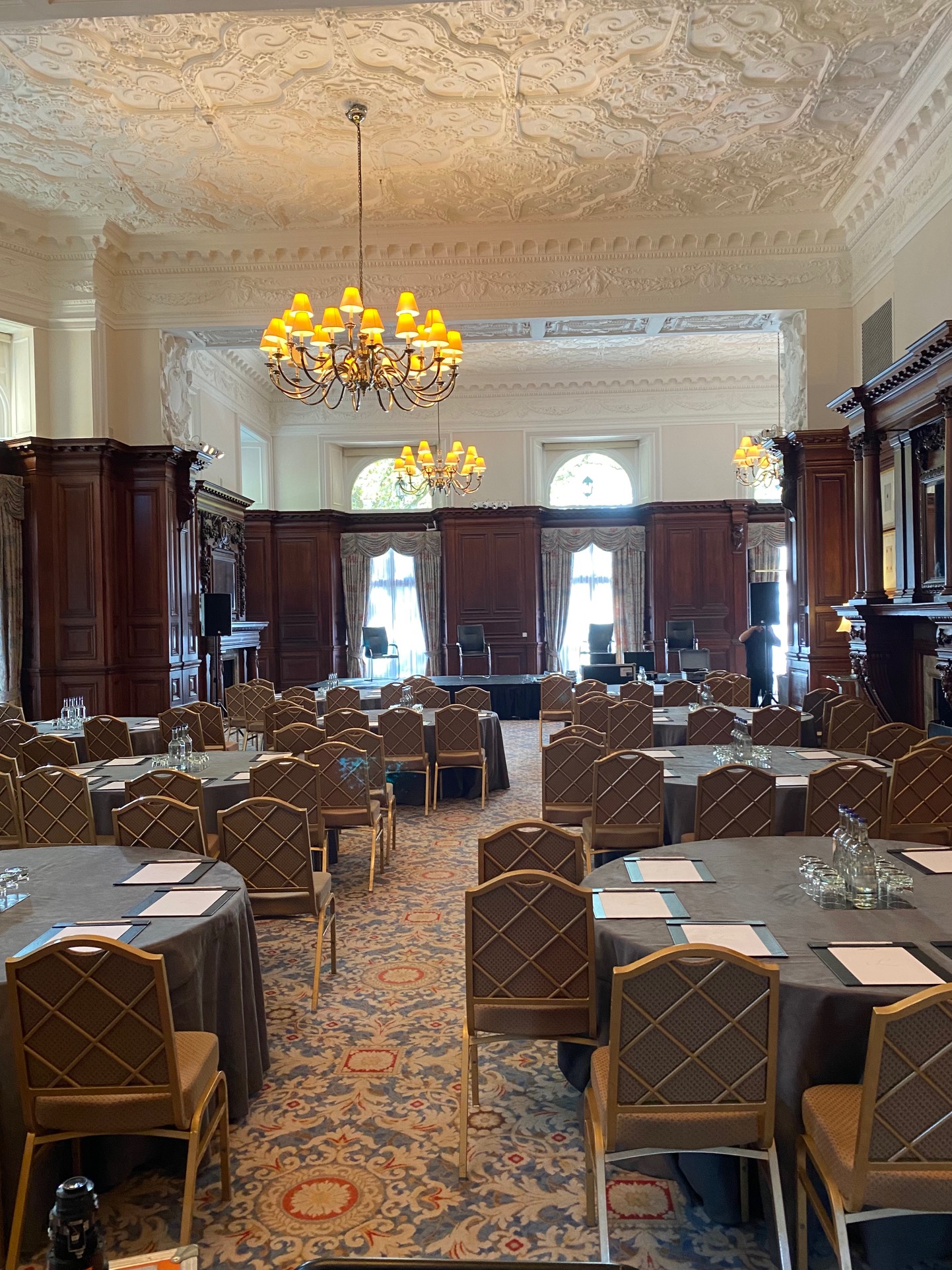 Drawing Room at The Landmark London, elegant decor for conferences and meetings.