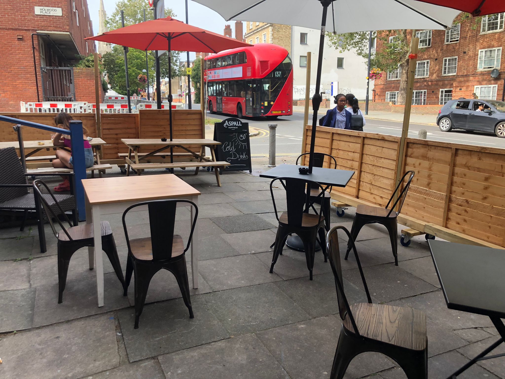 Neptune Bar - xvl4h5lmrru.jpeg