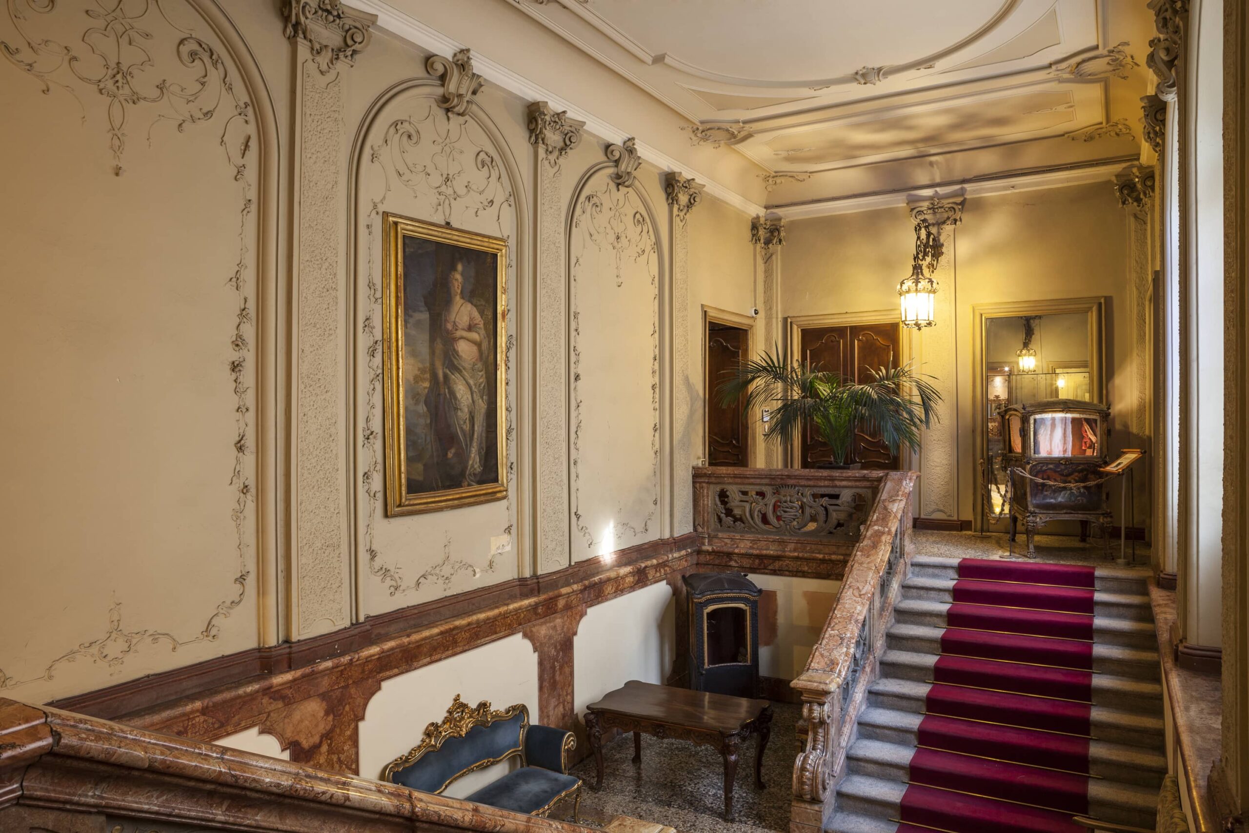 Sala Visconti - ztzlzacpzxg.jpg