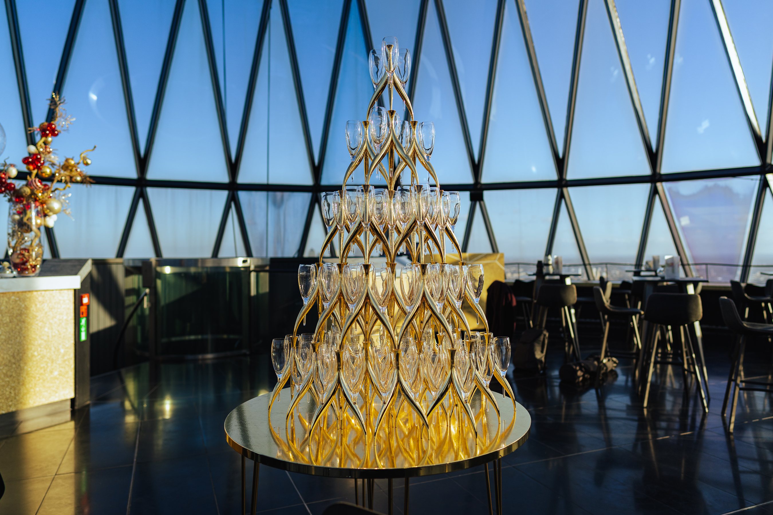 Masquerade Ball New Year's Eve Exclusive Hire - rjsr5w3nje5.jpg