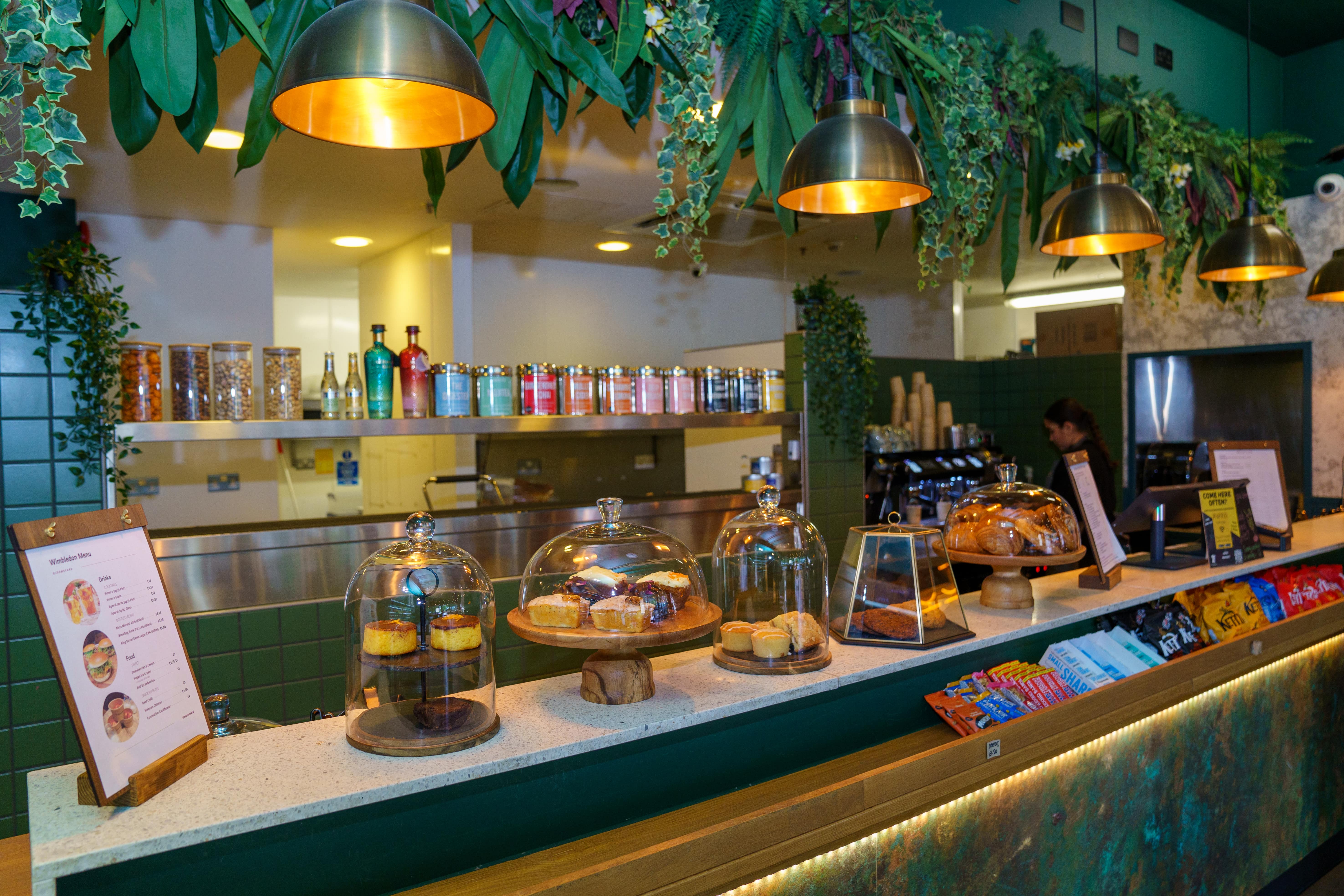 BloomsYard-Regents Place - l0awnfbix13.jpg