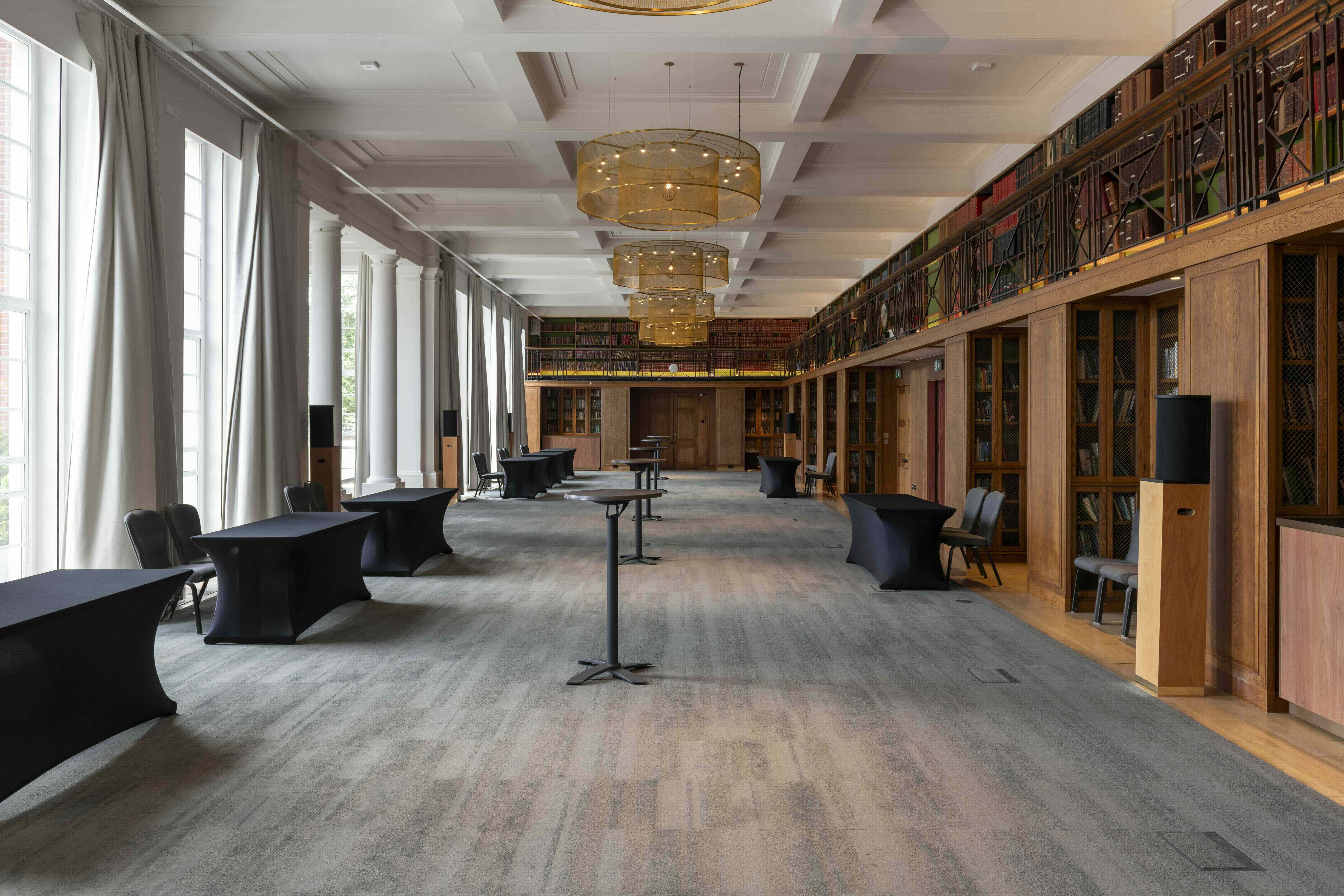 IET London Savoy Place networking event with Maxwell Library ambiance.