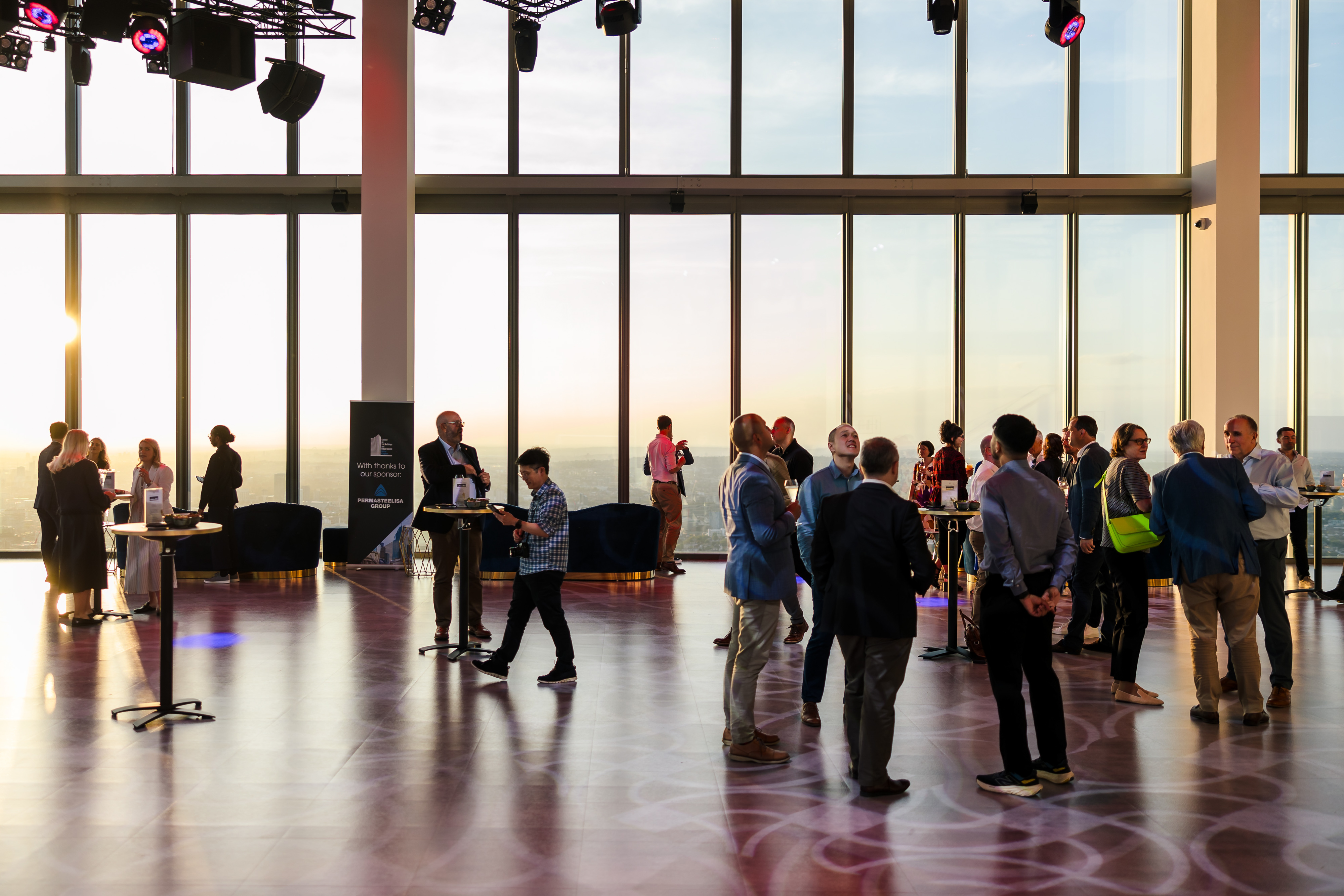  Exclusive Hire - scyvhout55t.jpg