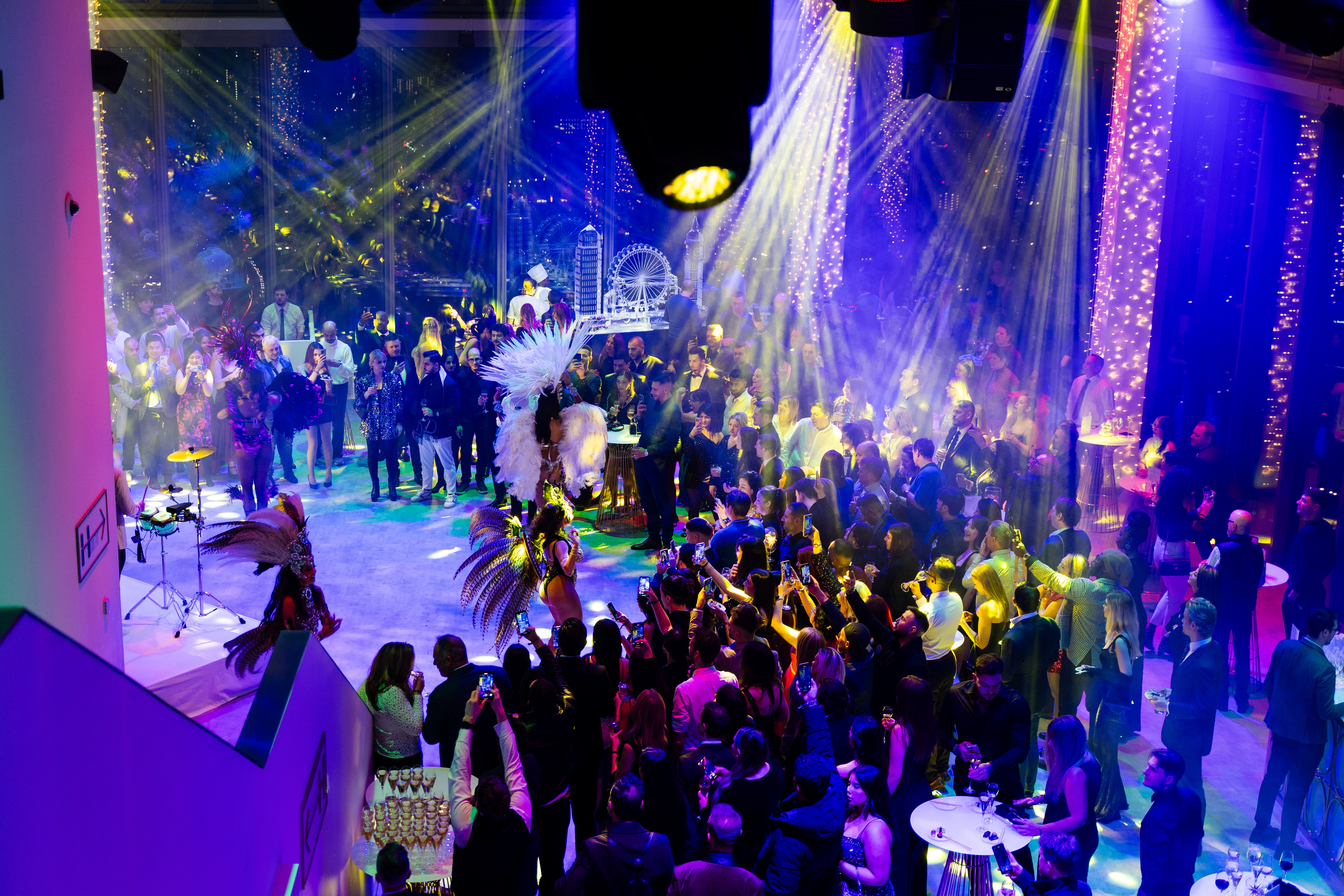  Exclusive Hire - uv2ooitmbjw.jpg