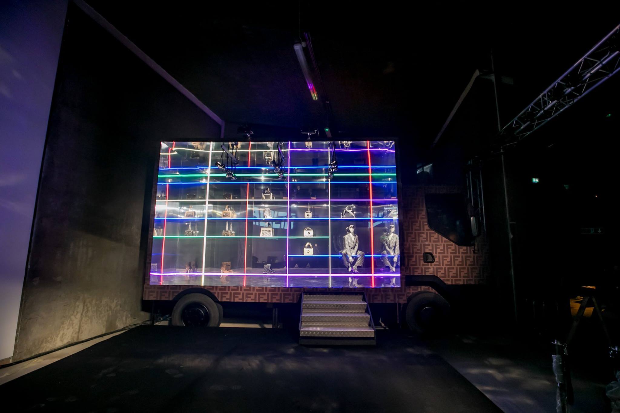 Whole Venue - he4bdc1ulst.jpg