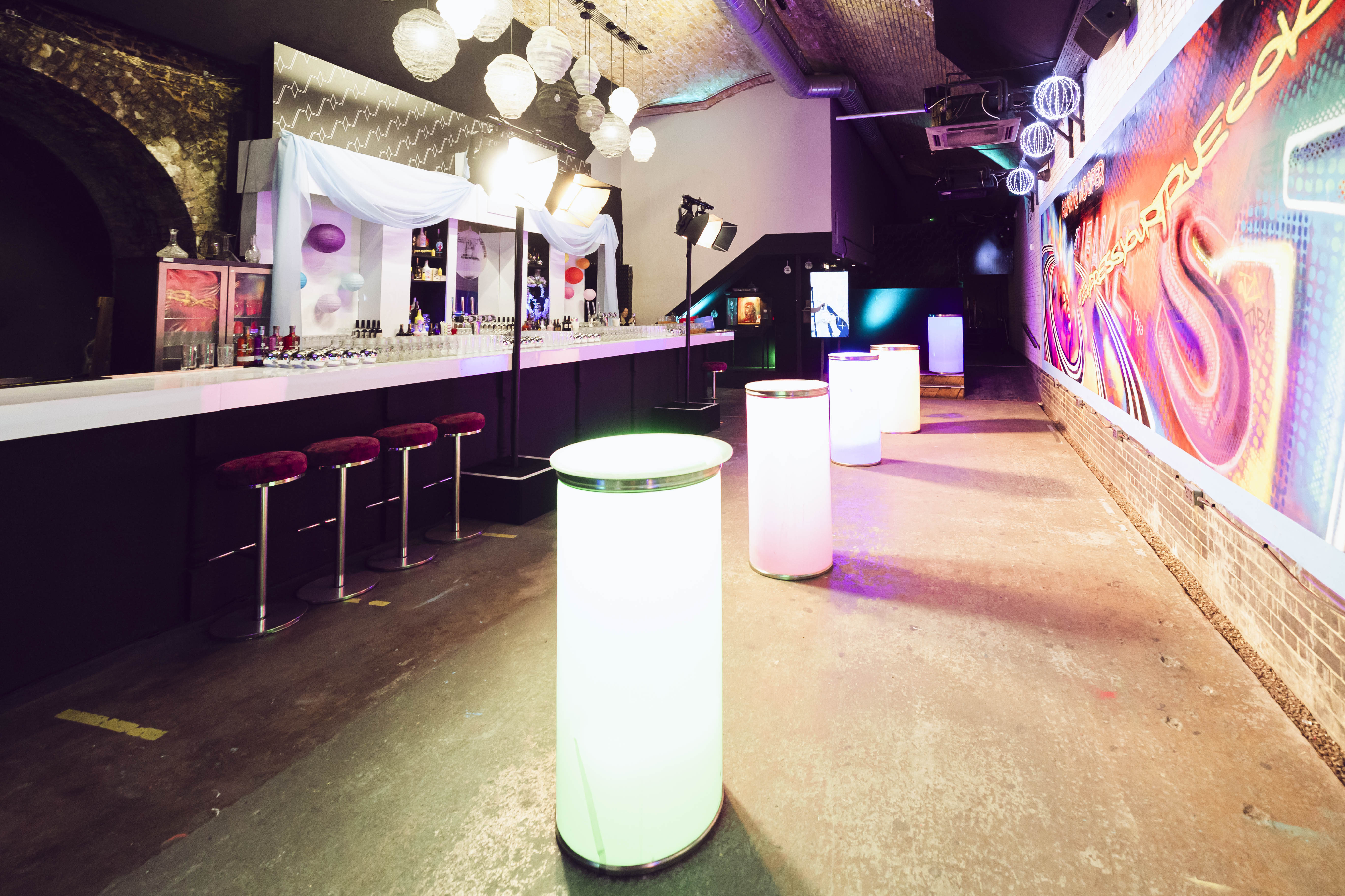 Whole Venue - rjkey23wouo.jpg