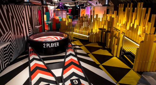 Vibrant Birdies Crazy Golf event space for team-building and social gatherings.