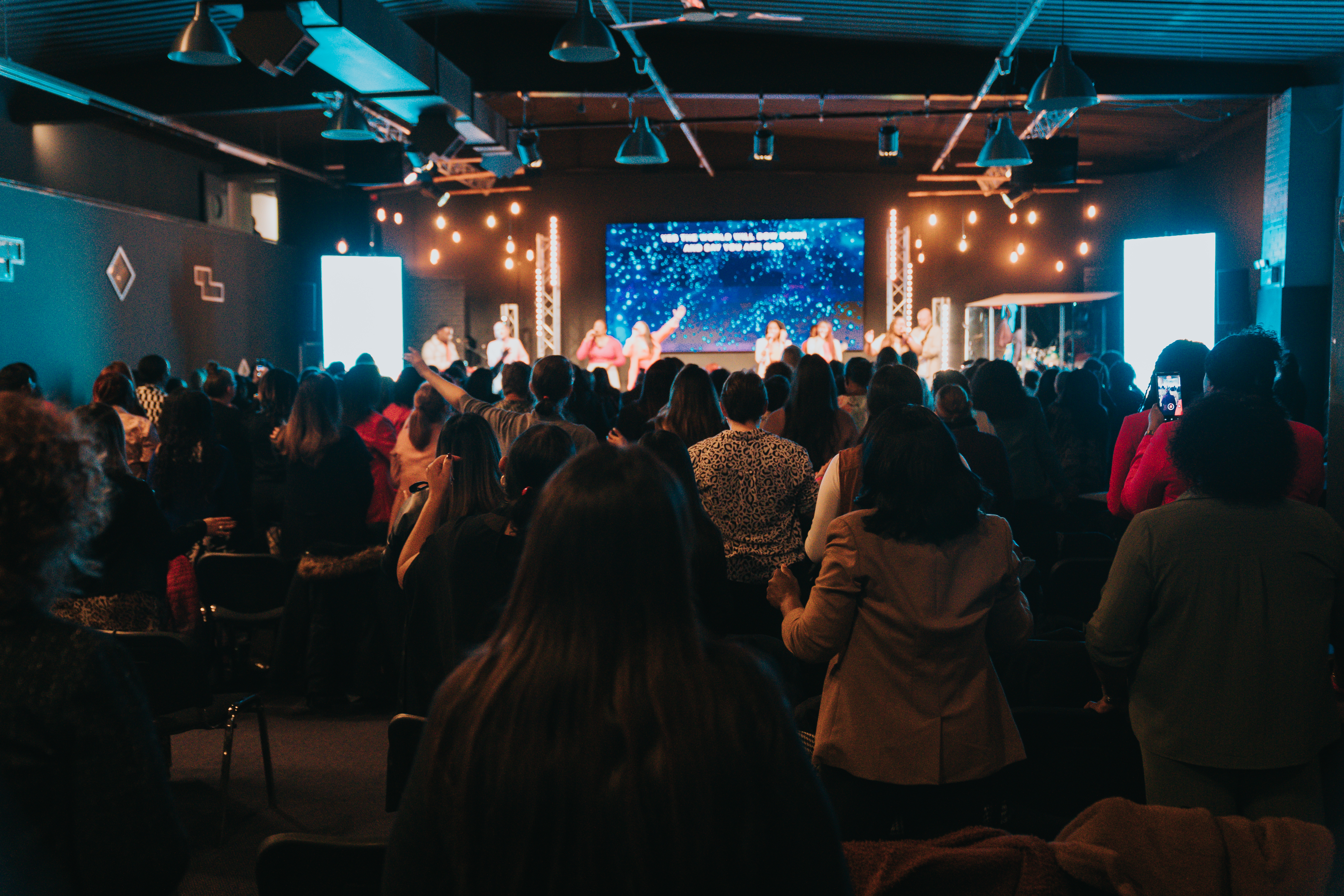 Large Function Hall - 46947f0c-68db-46af-a1b3-c6f14c38d026.jpg