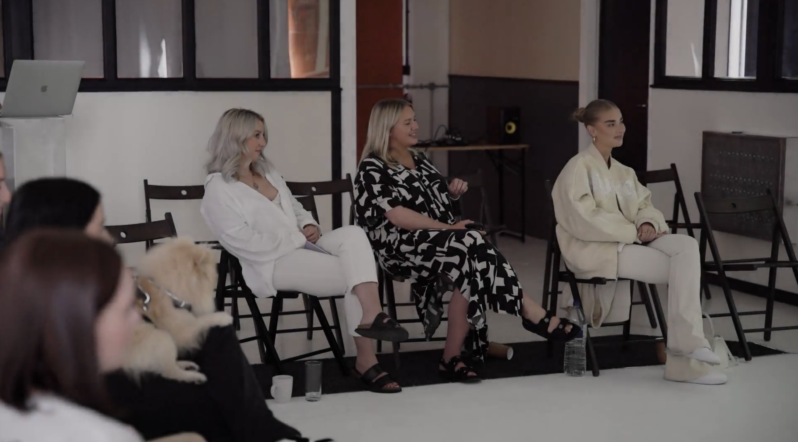 Studio 1 - cbjafvgaxuc.jpeg