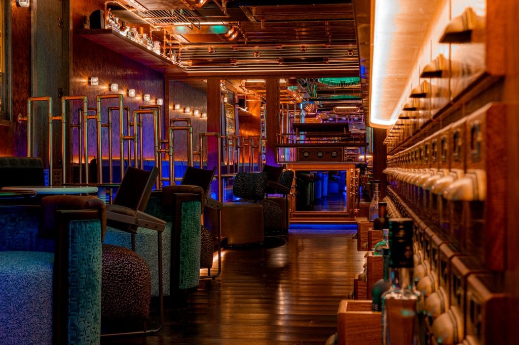 Whole Venue - rti5cdf4nn5.jpg