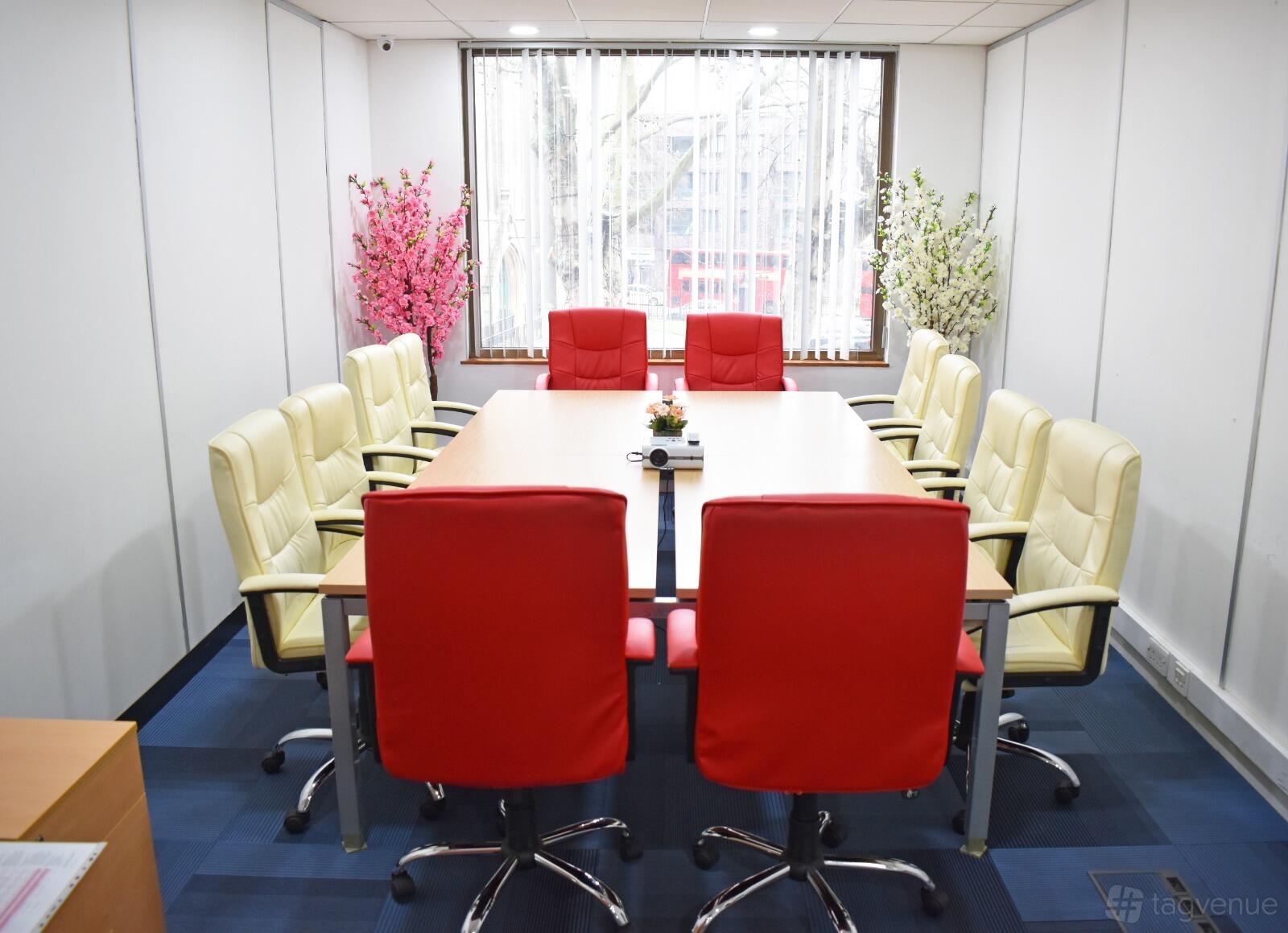 Class room/ Conference Room - yadbi5v4vd0.jpg