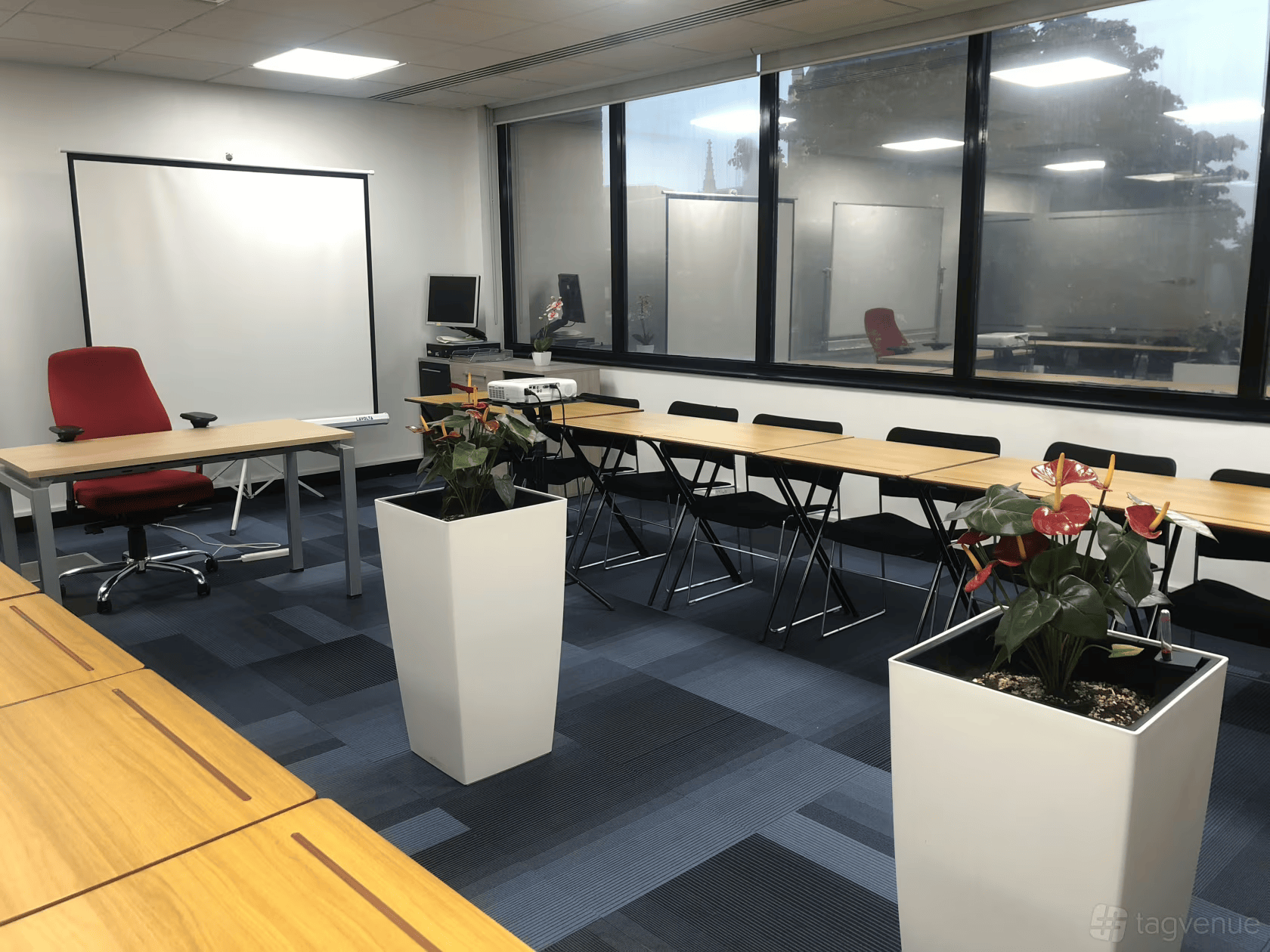 Class room/ Conference Room - 3p4fdku0jce.png