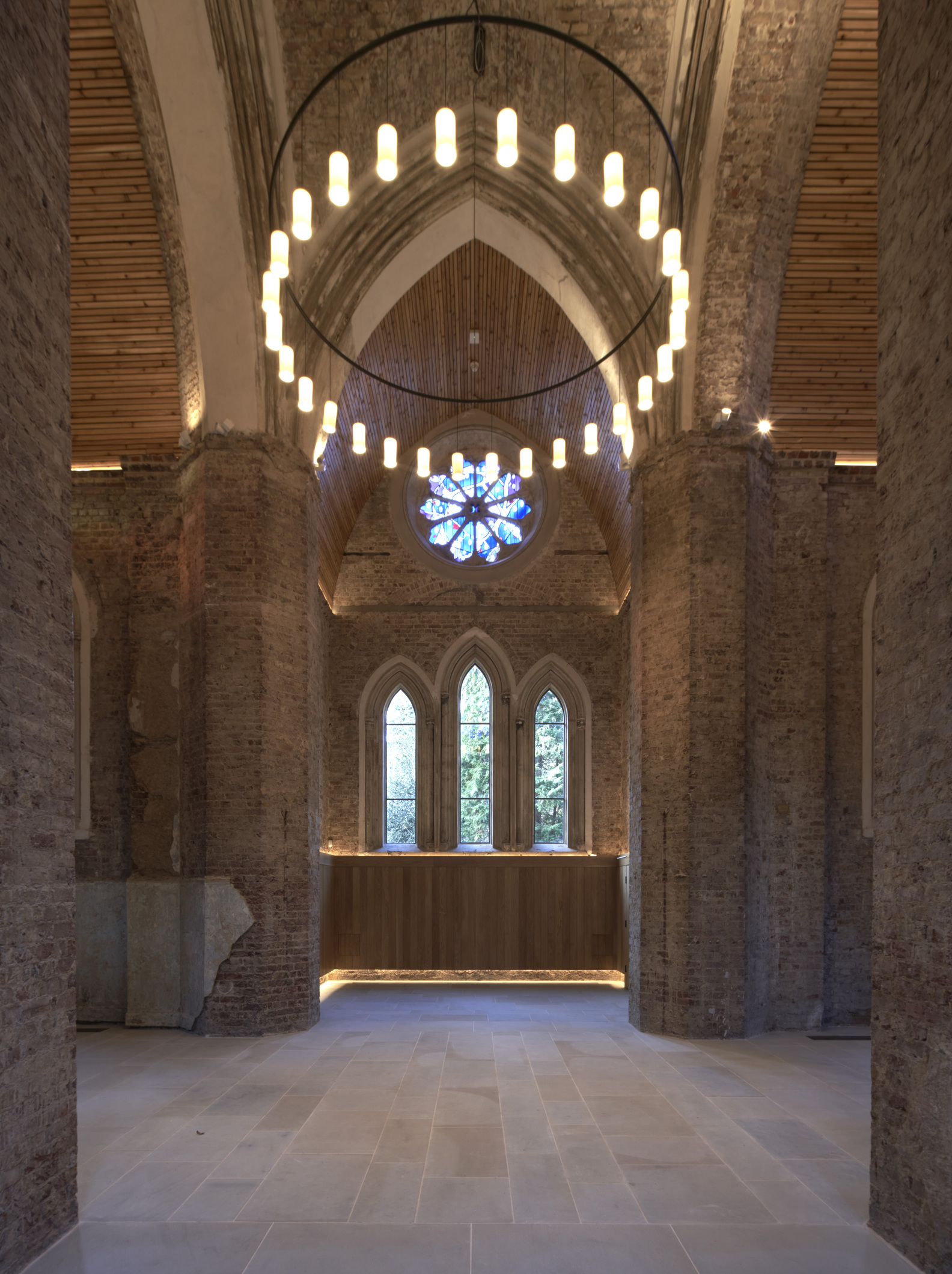 Stunning Abney Park Chapel venue with high ceilings for weddings and events.