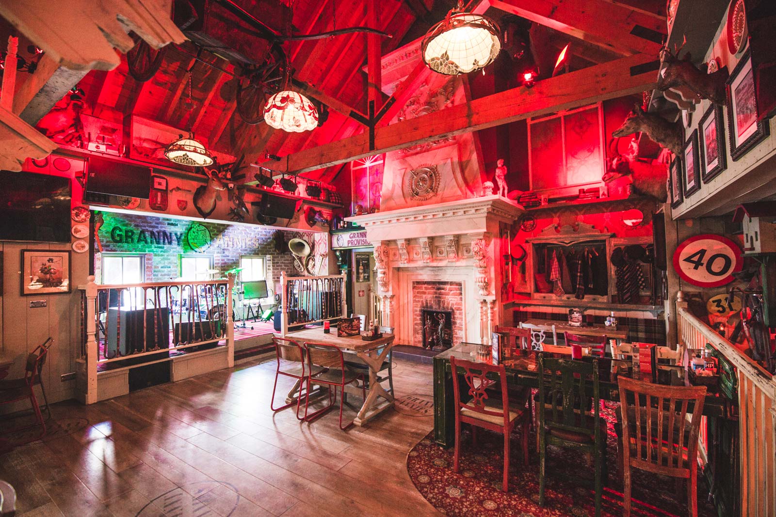 Granny Annies at ICC Belfast: rustic event space with warm beams, ideal for gatherings.