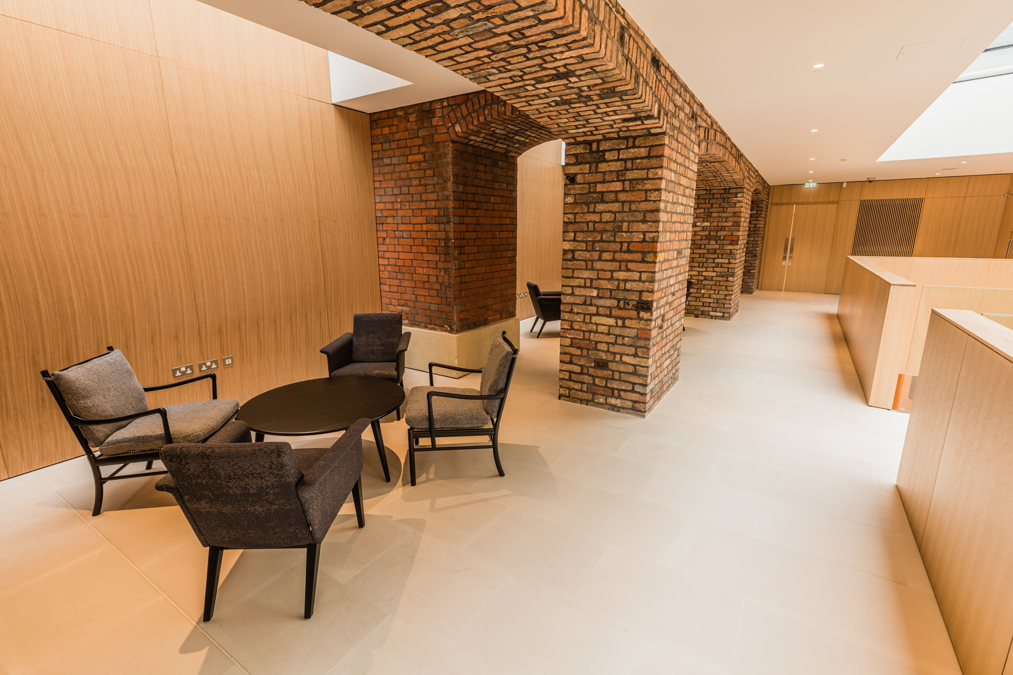 Ashworth Centre - 1iysbqy3oxm.jpg