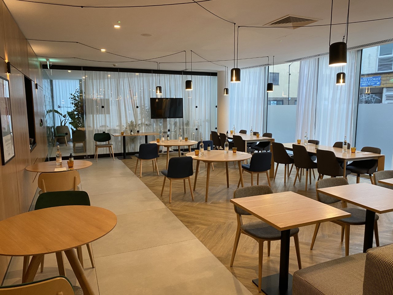 Versatile meeting space at Cavell St Kitchen, ideal for workshops and networking events.