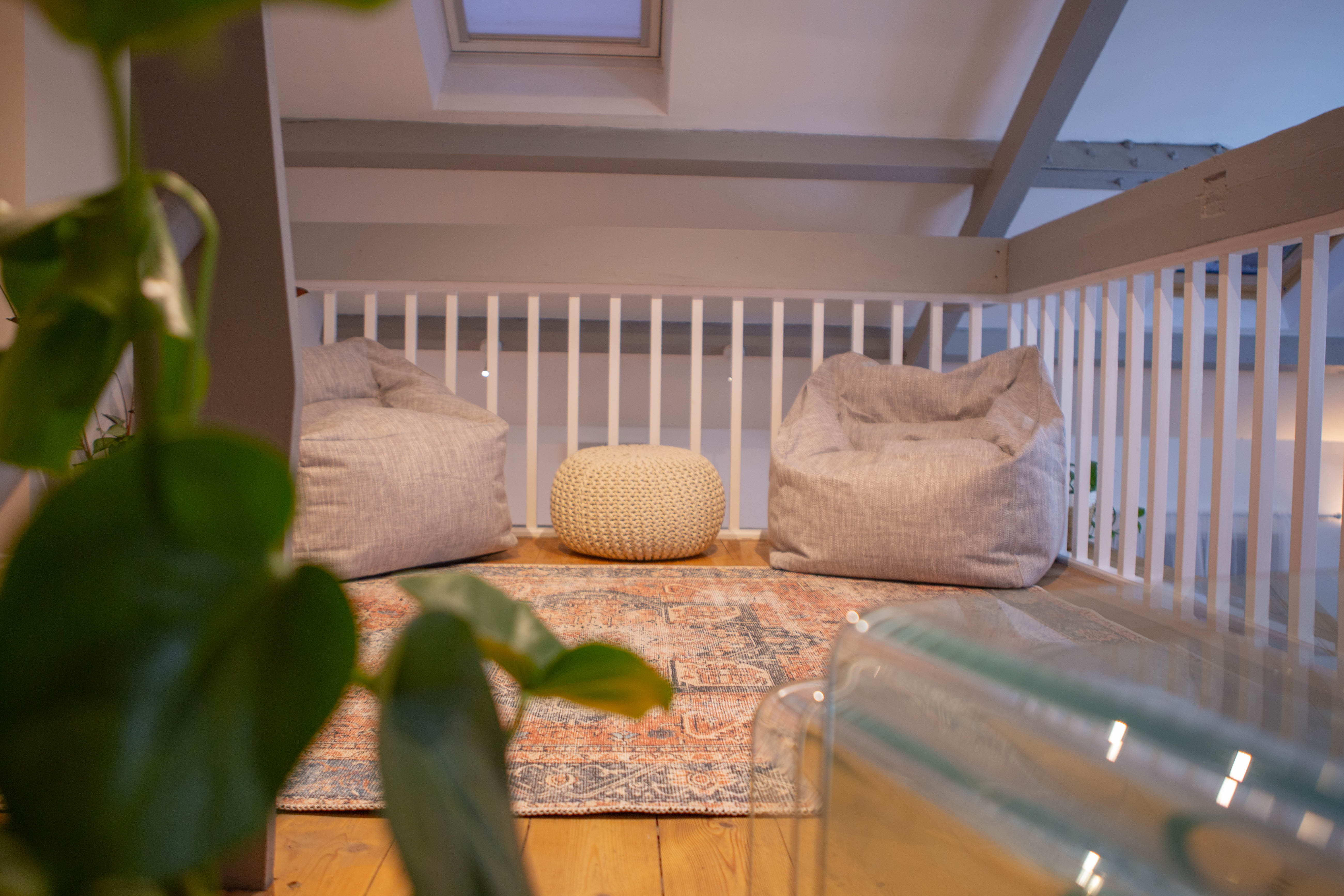 The Space - gwyz53rh12s.jpg