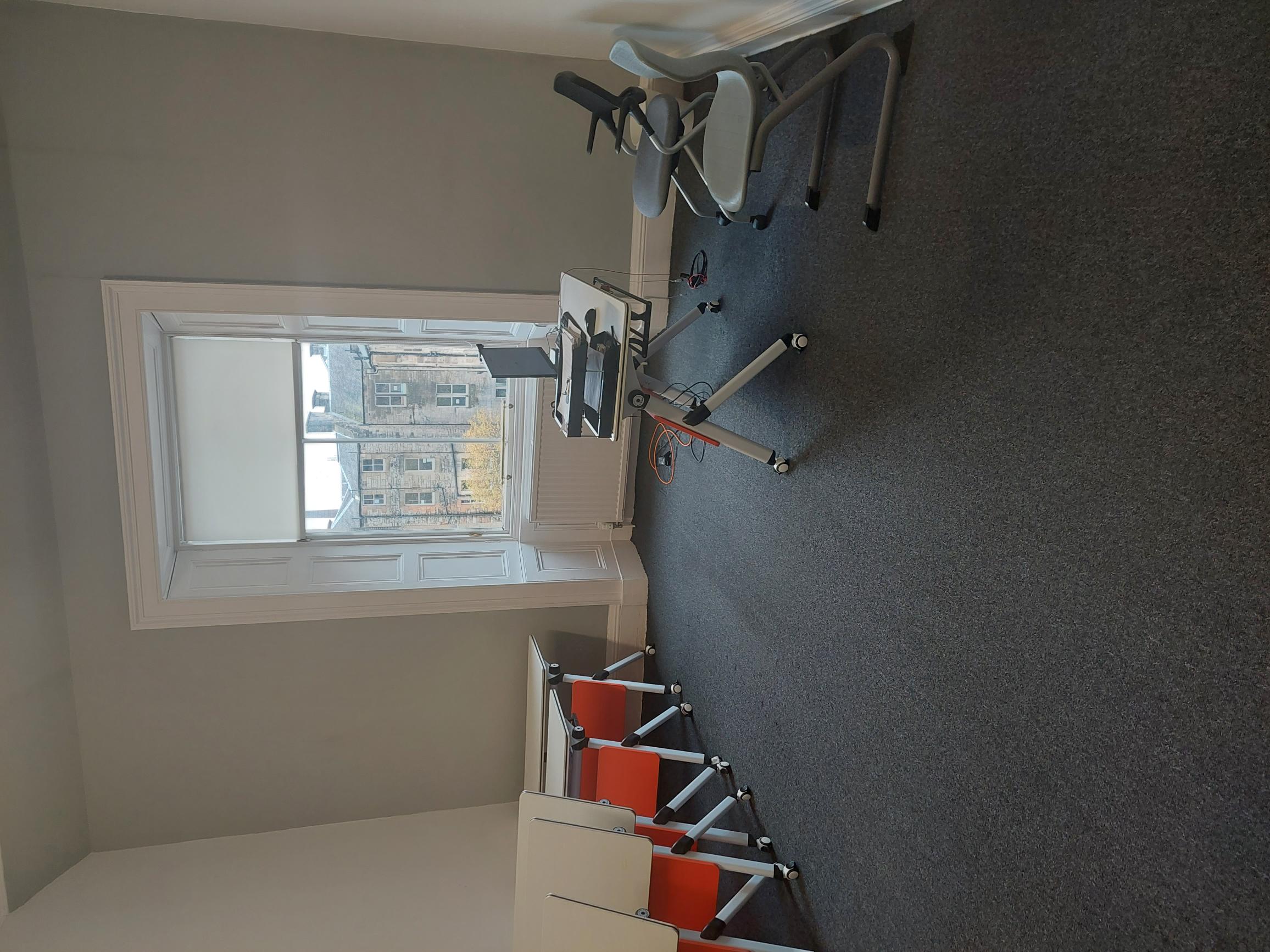 Versatile meeting space in West End Rooms, Edinburgh for collaborative events and presentations.