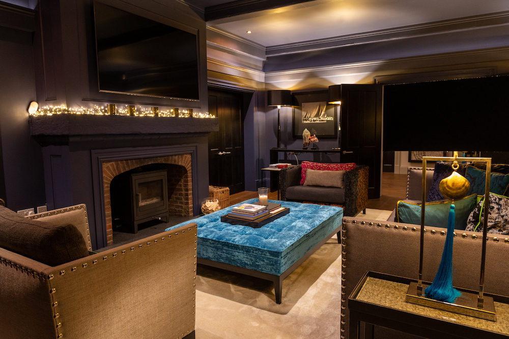 Sophisticated lounge in Riversdale Lodge for intimate meetings and networking events.