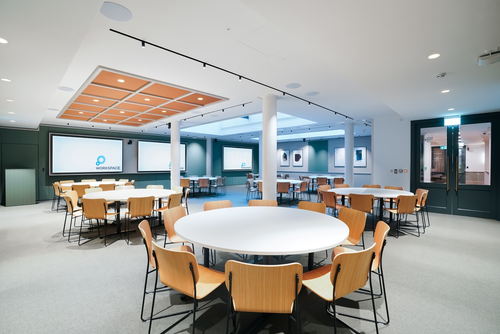 Salisbury House event space, round tables, conference, workshop