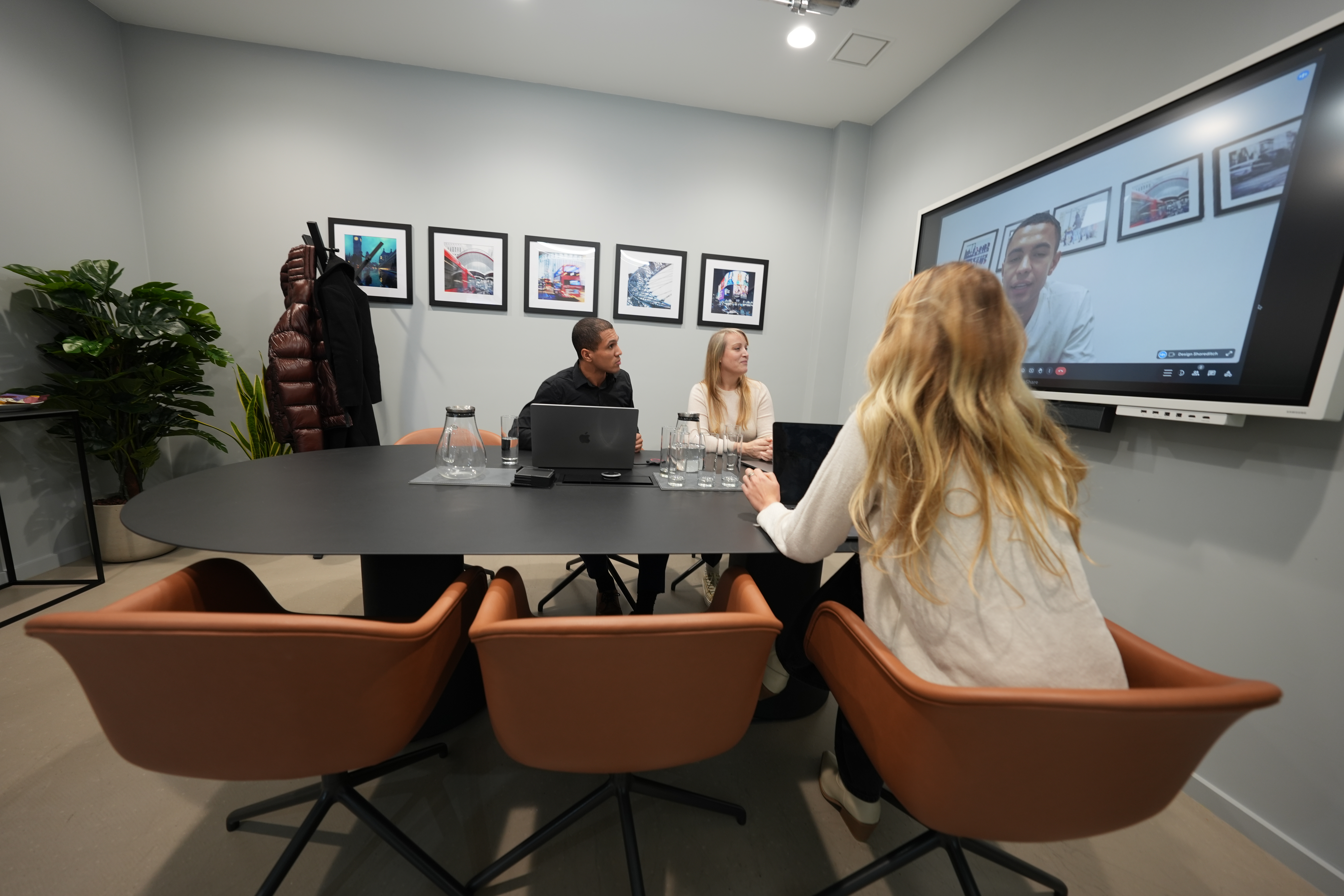 The Madone - spl0s2h5d3t.JPG