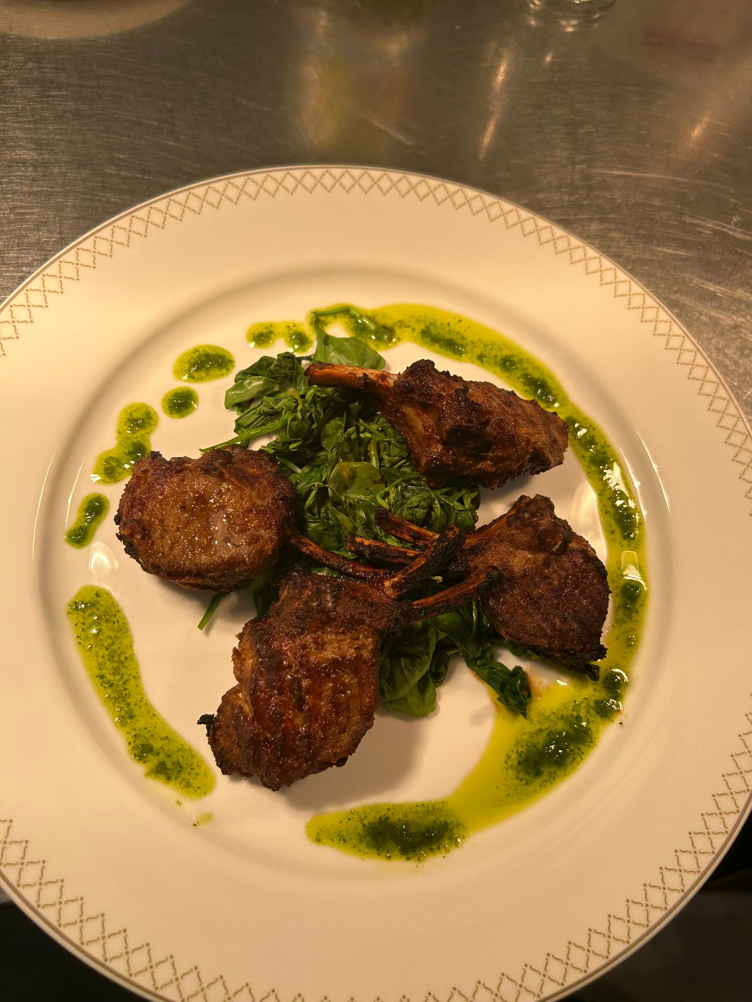 Main Restaurant Area - lzep03uyyum.jpg