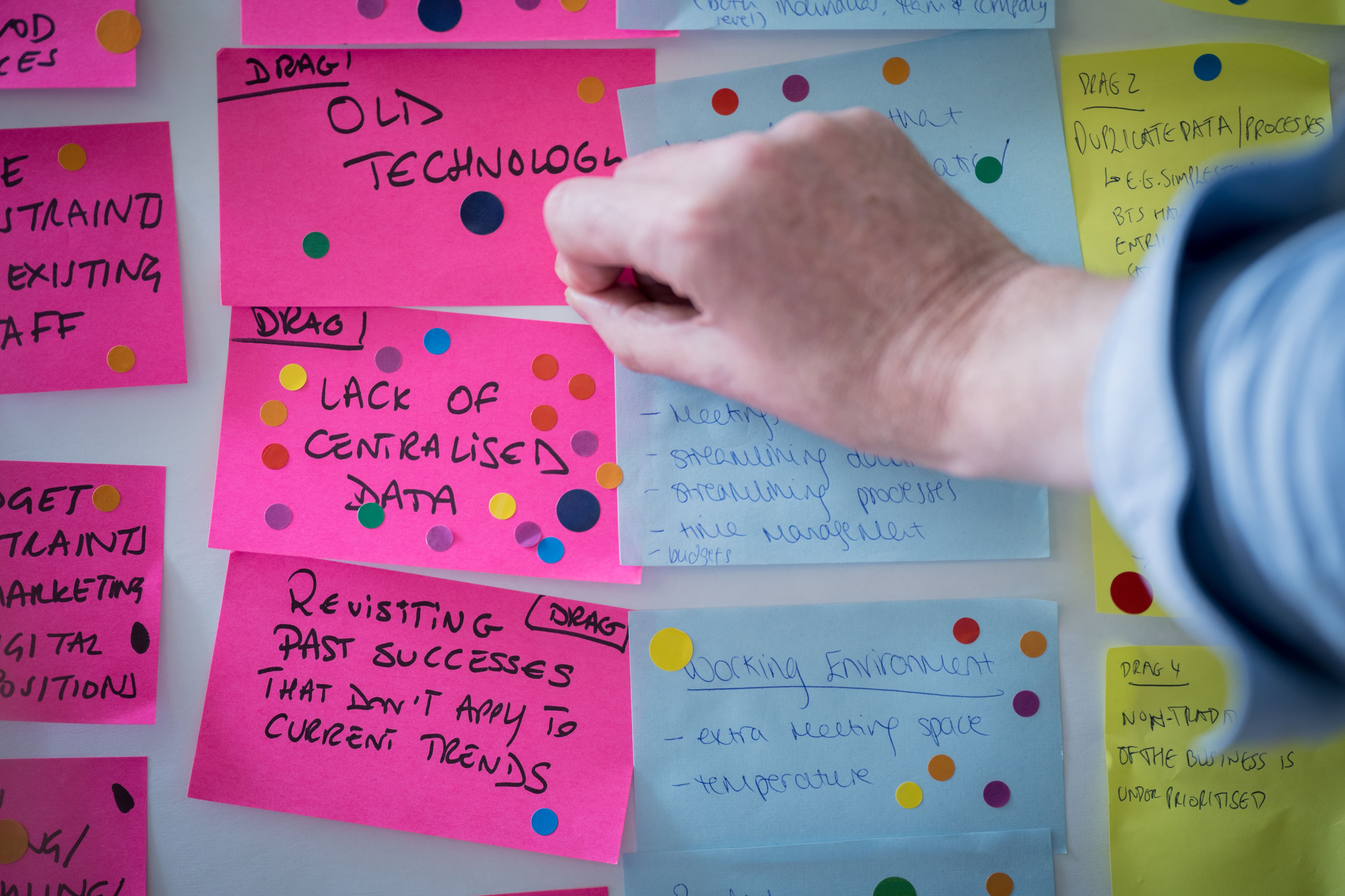 Away Days - vzw12j5xder.jpg