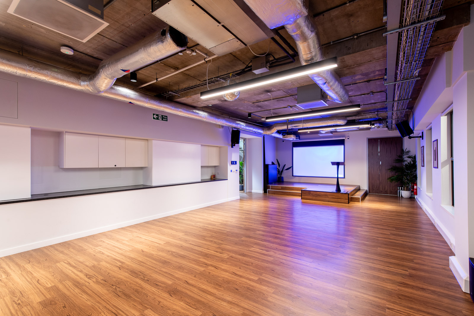 Versatile event space with polished wooden floor for meetings and workshops in Bloomsbury.